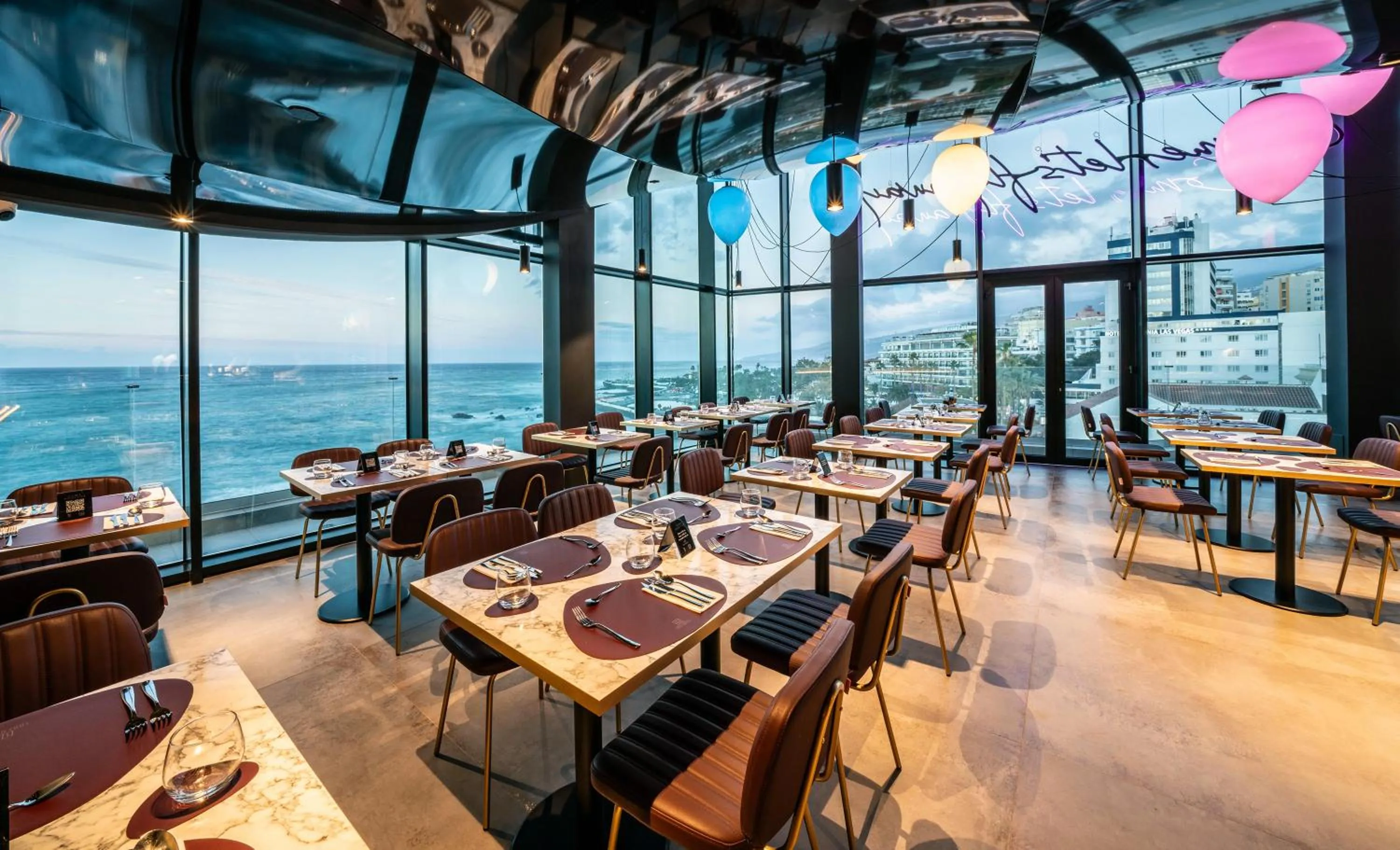 Restaurant/places to eat in Silken Saaj Maar - Adults Only