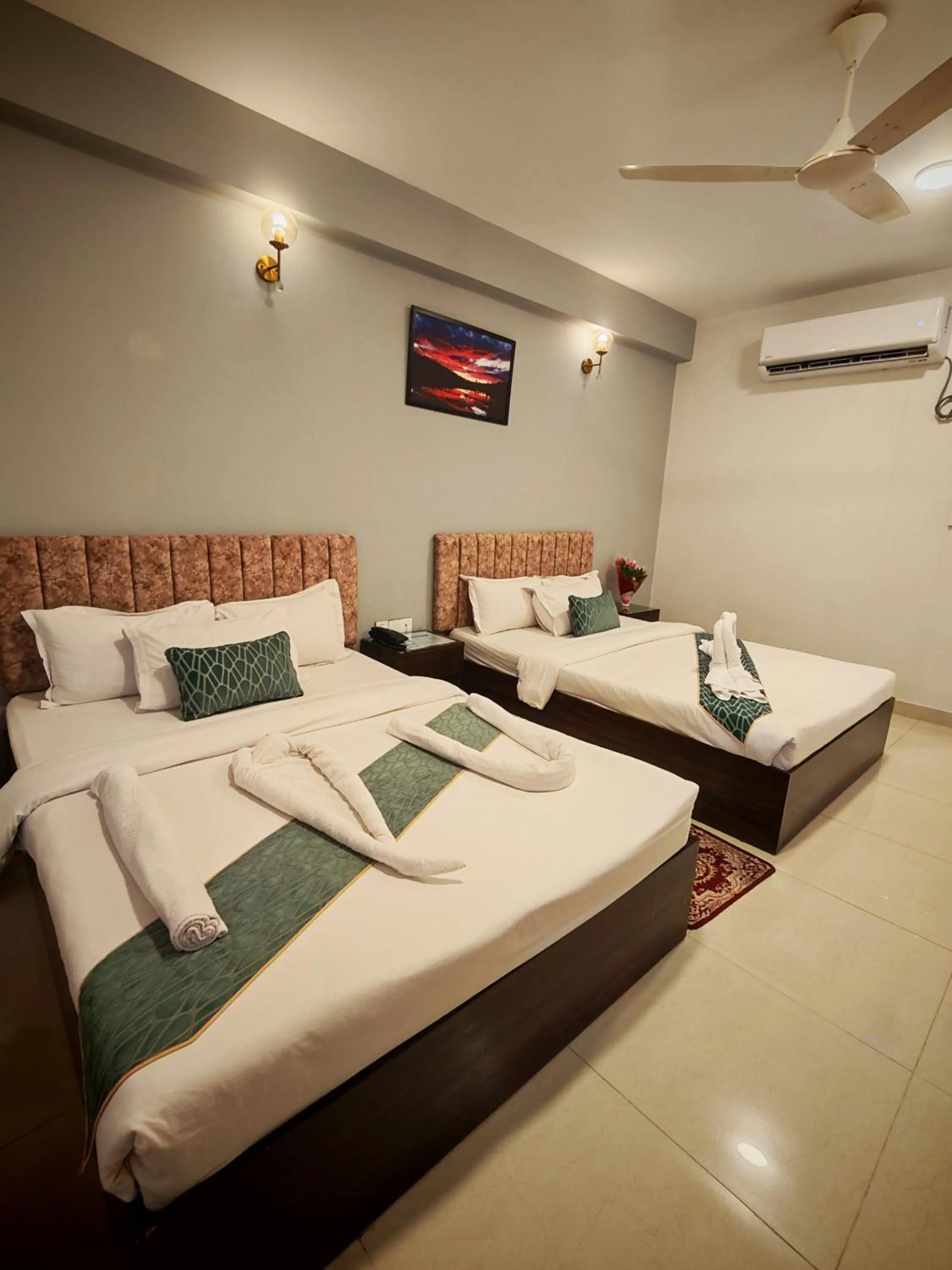 Bedroom, Bed in Sylhet Paradise Inn