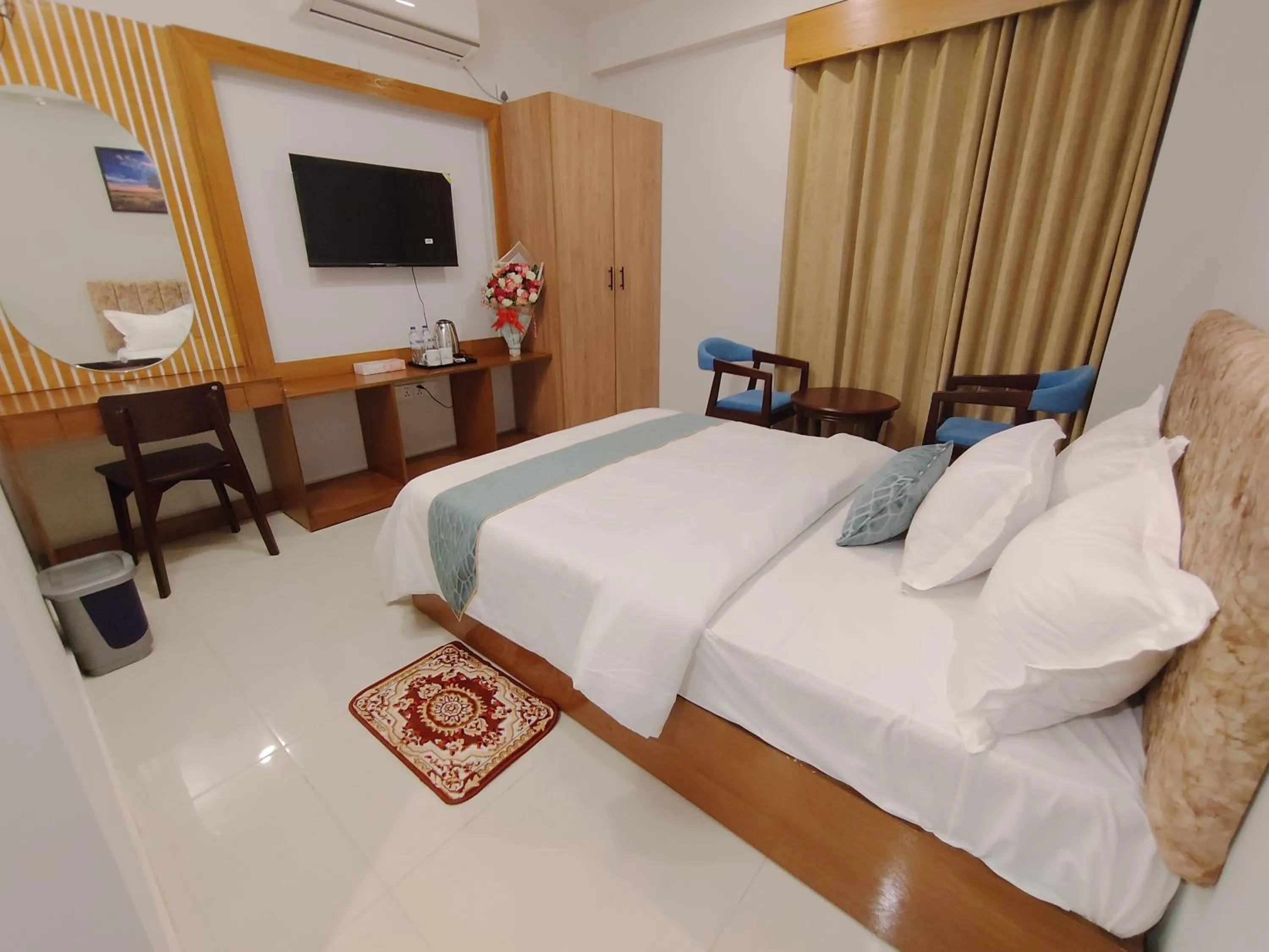 Bed in Sylhet Paradise Inn