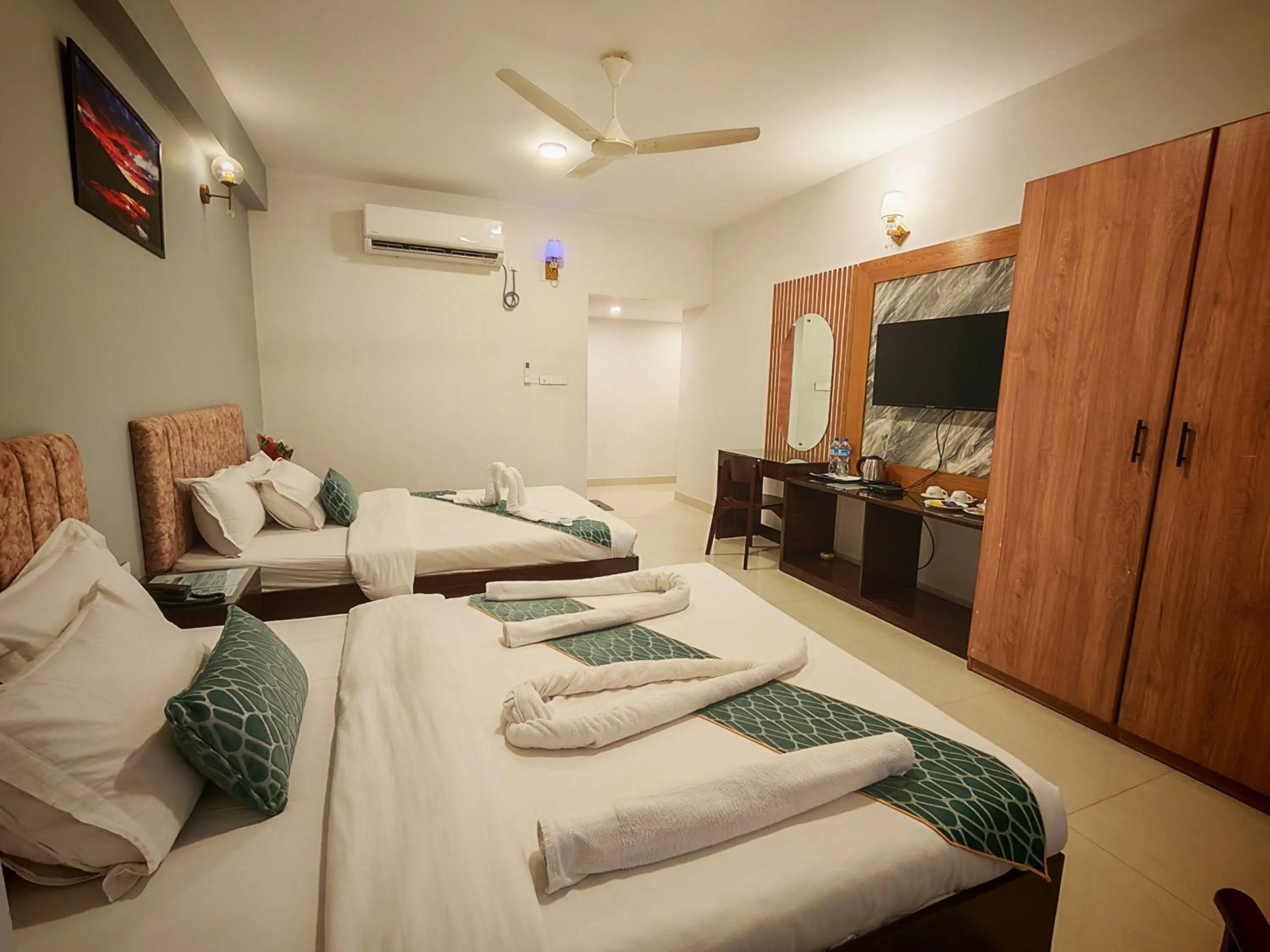 Bedroom, Bed in Sylhet Paradise Inn