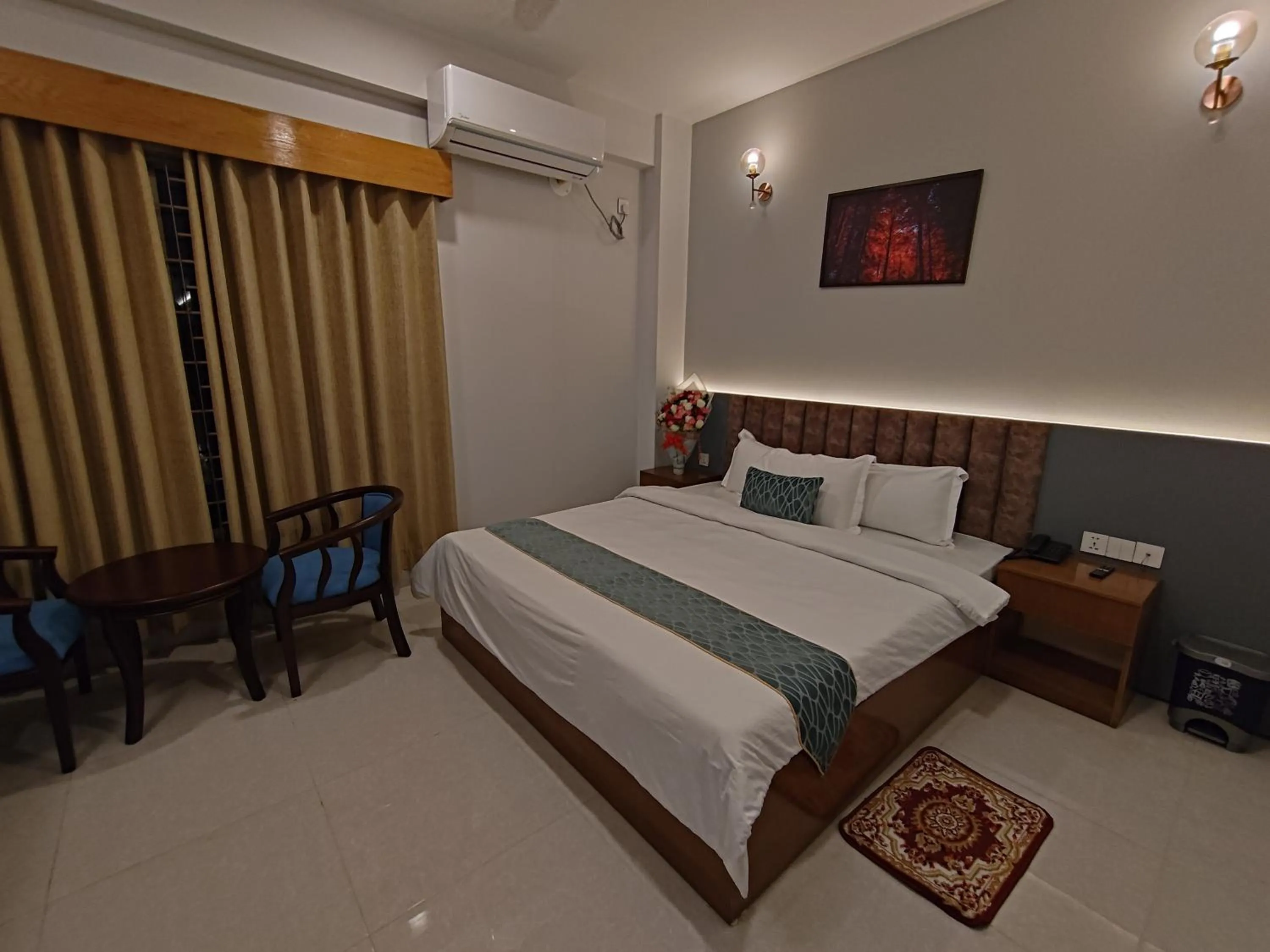 Bed in Sylhet Paradise Inn