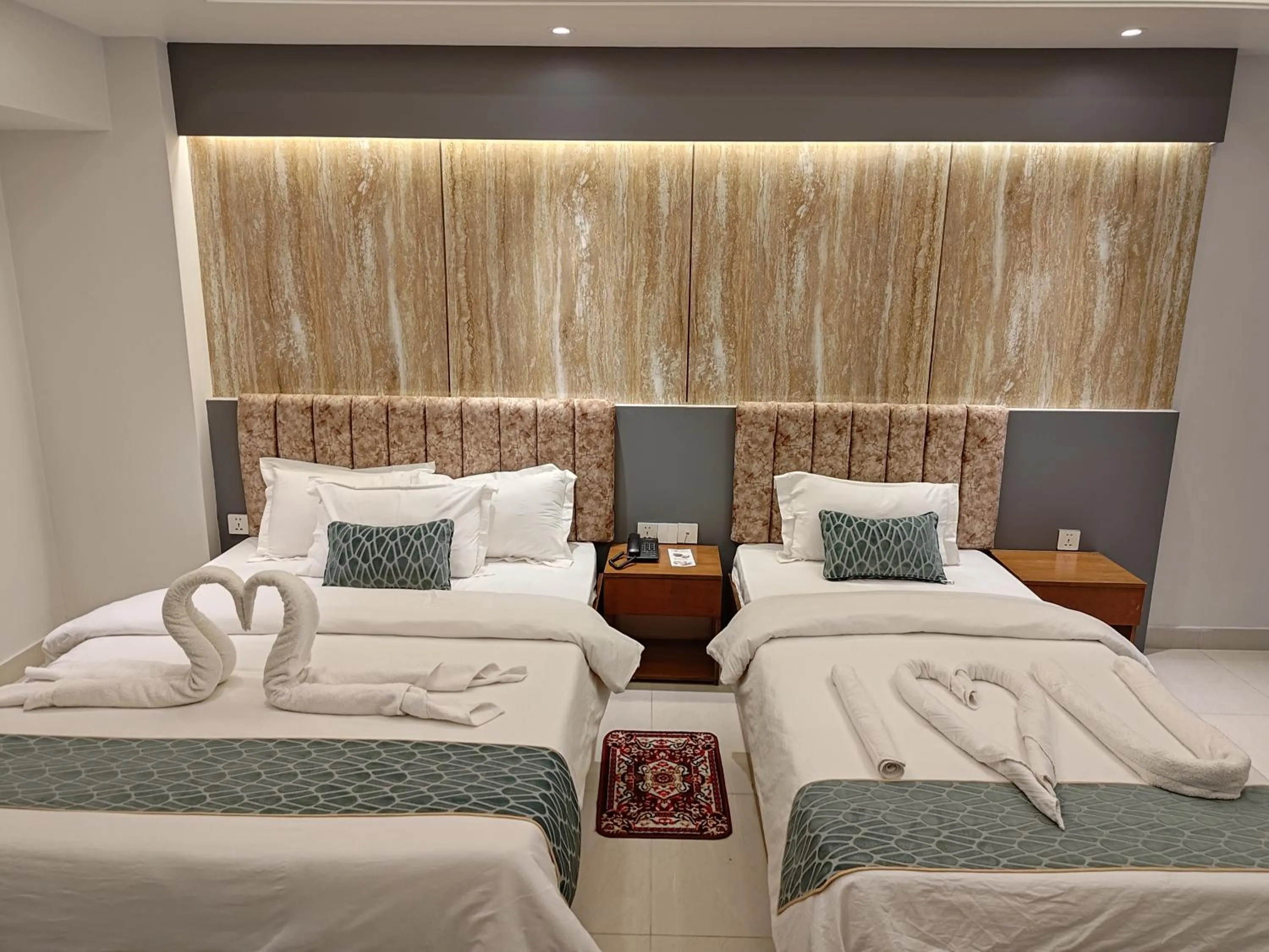 Bed in Sylhet Paradise Inn