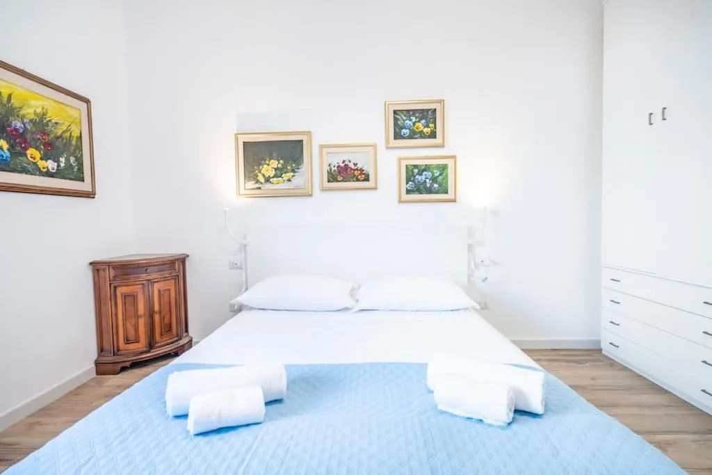 Bed in Flamingo Poetto mare a due passi