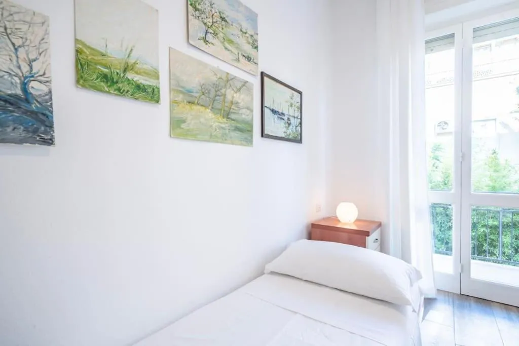 Bed in Flamingo Poetto mare a due passi