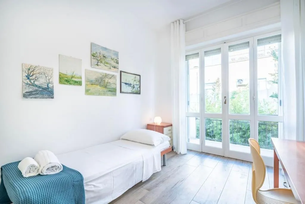 Bed in Flamingo Poetto mare a due passi