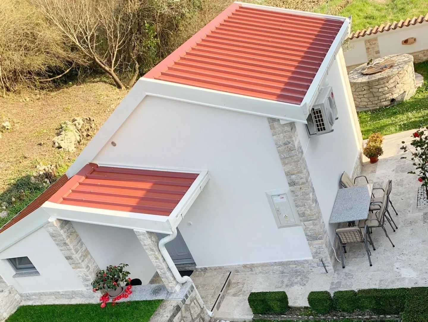 One-Bedroom Apartment in Markovic Village Apartments