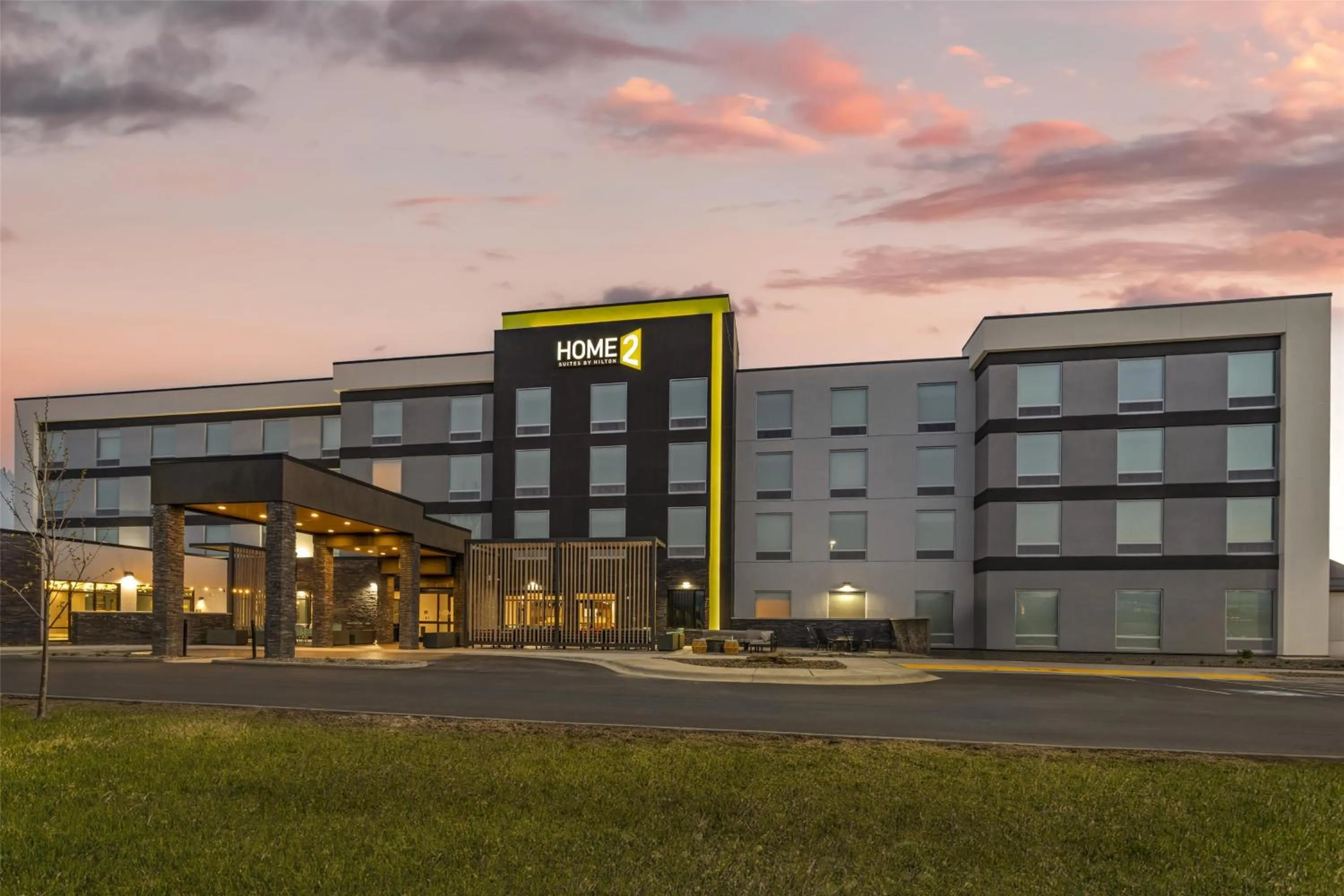 Property building in Home2 Suites By Hilton Bozeman Four Corners