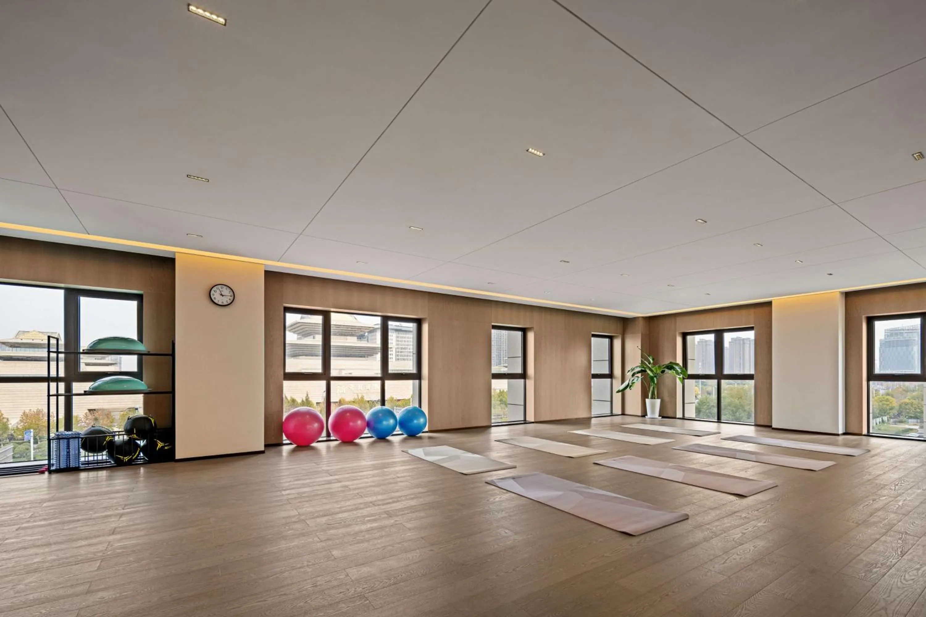 Fitness centre/facilities in Doubletree By Hilton Kaifeng