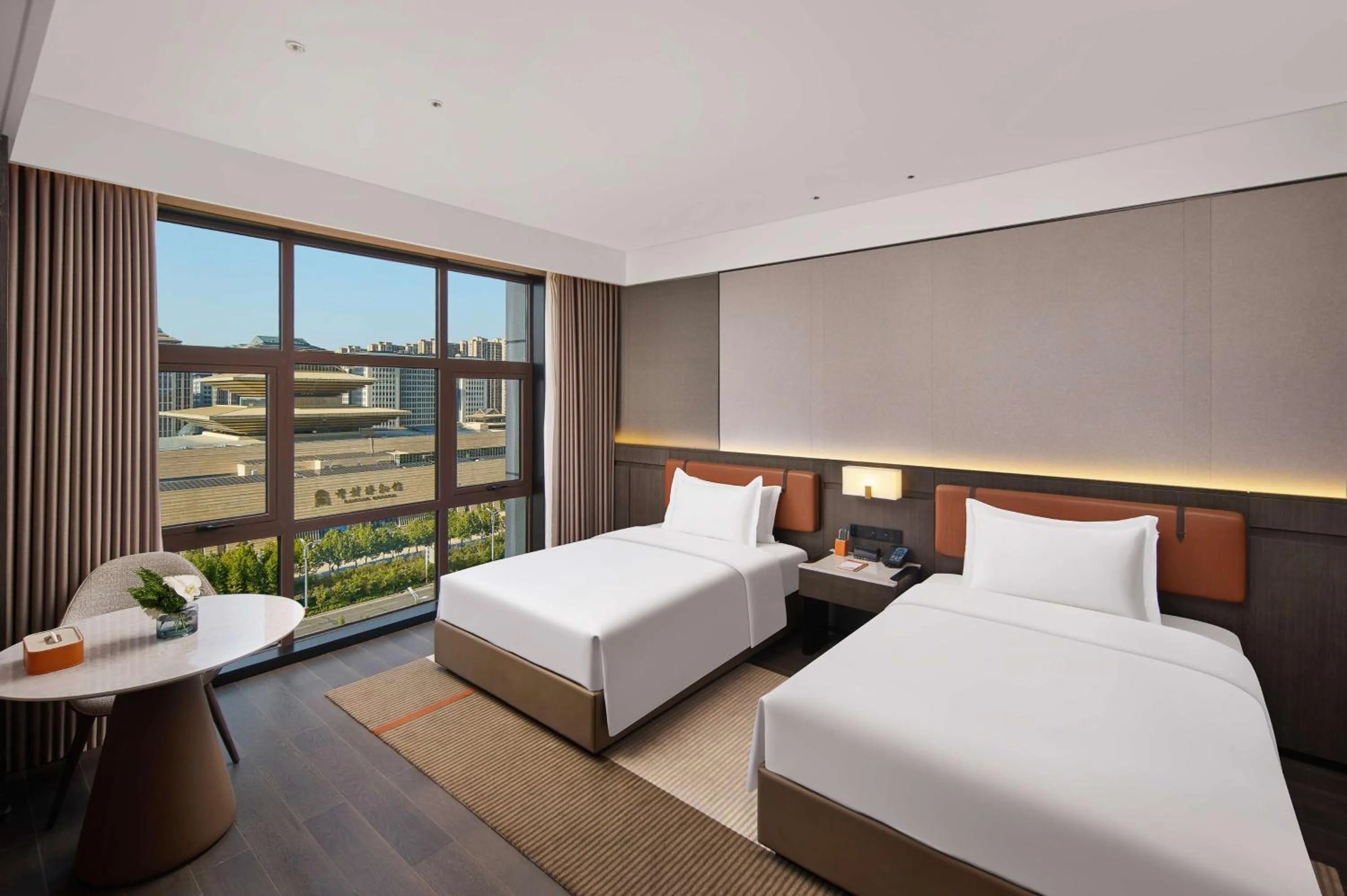 Bed in Doubletree By Hilton Kaifeng