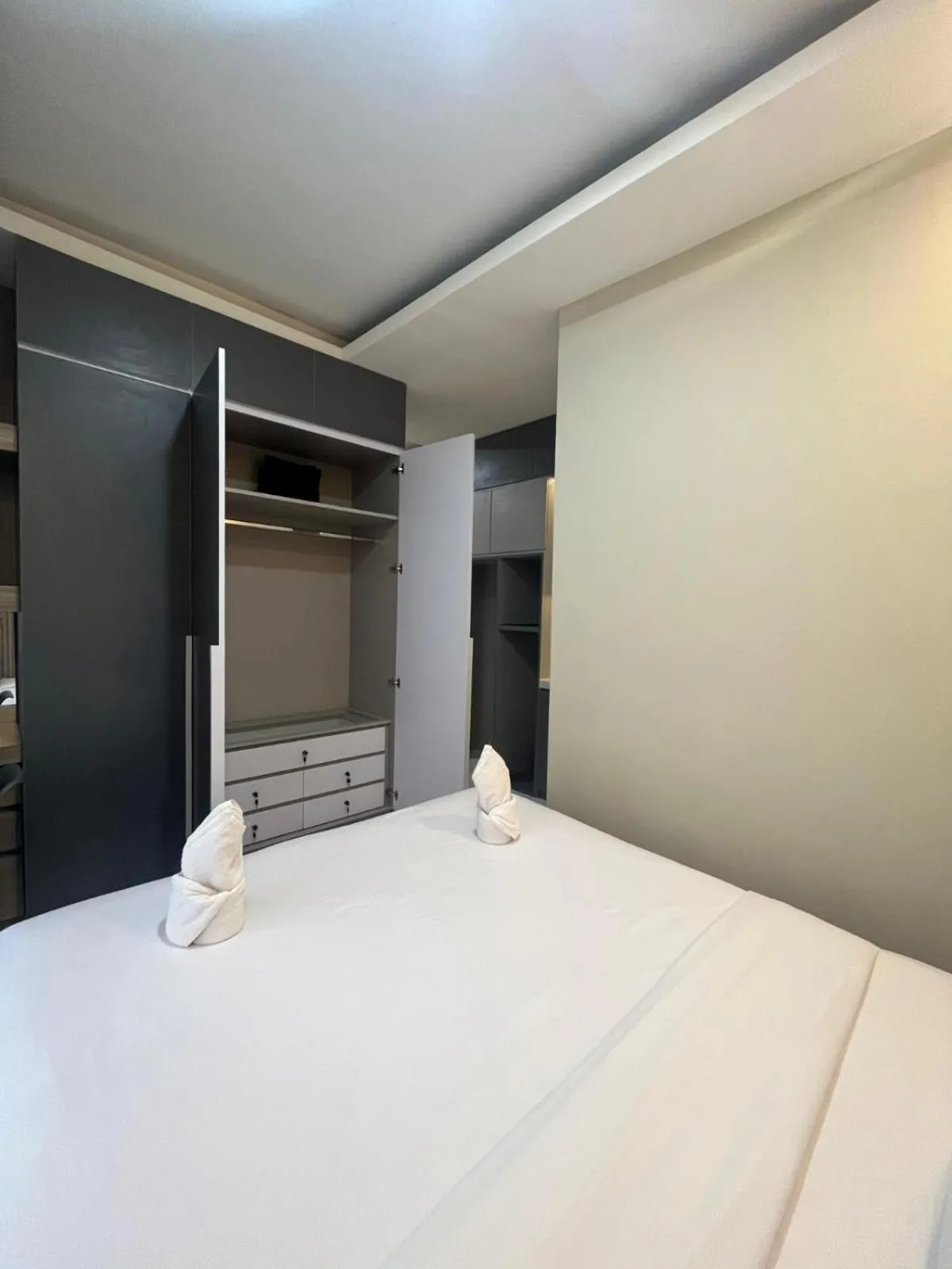 Bed in El Nipa Hotel Labuan Bajo