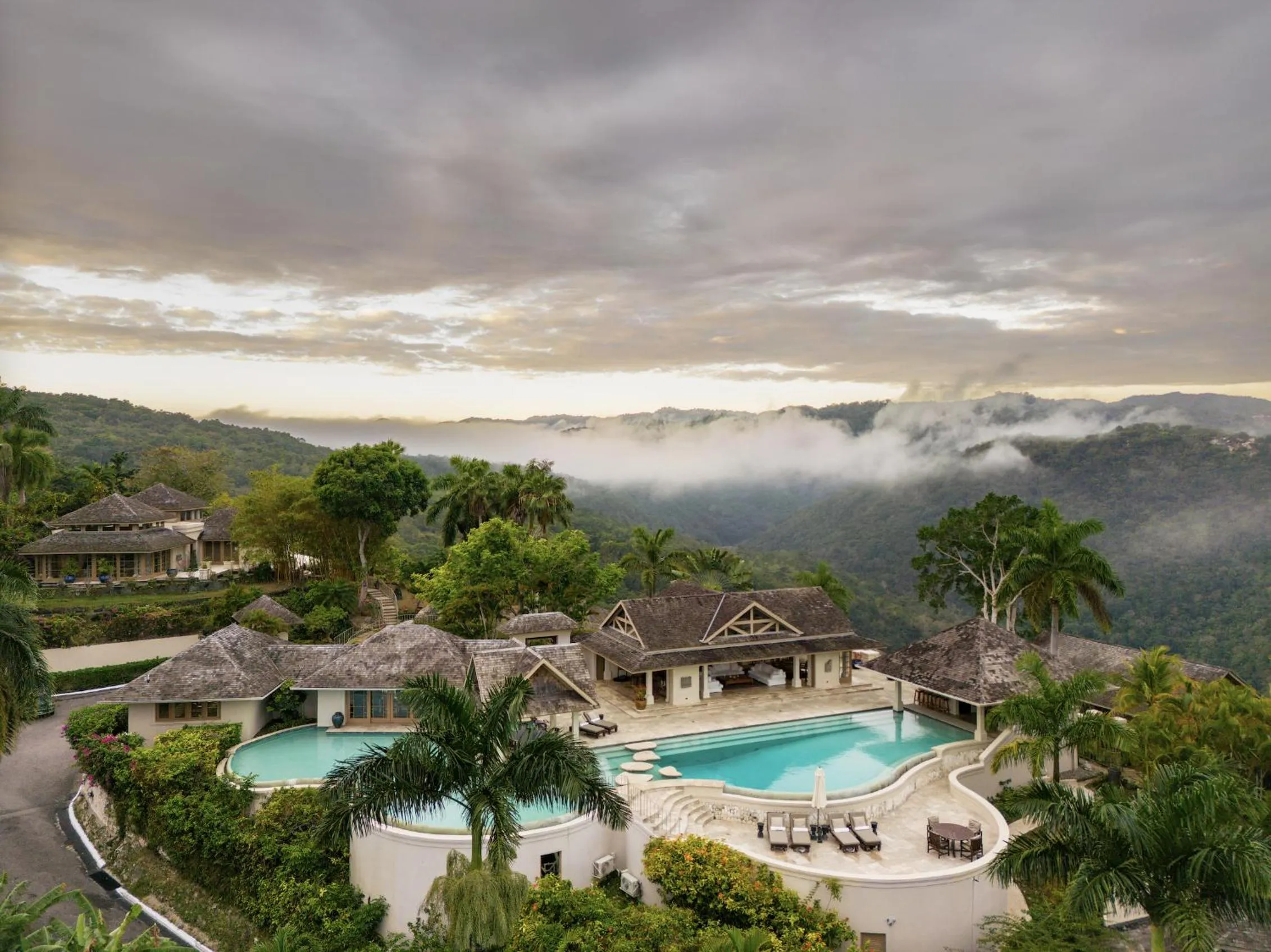 Property building in Silent Waters Villa