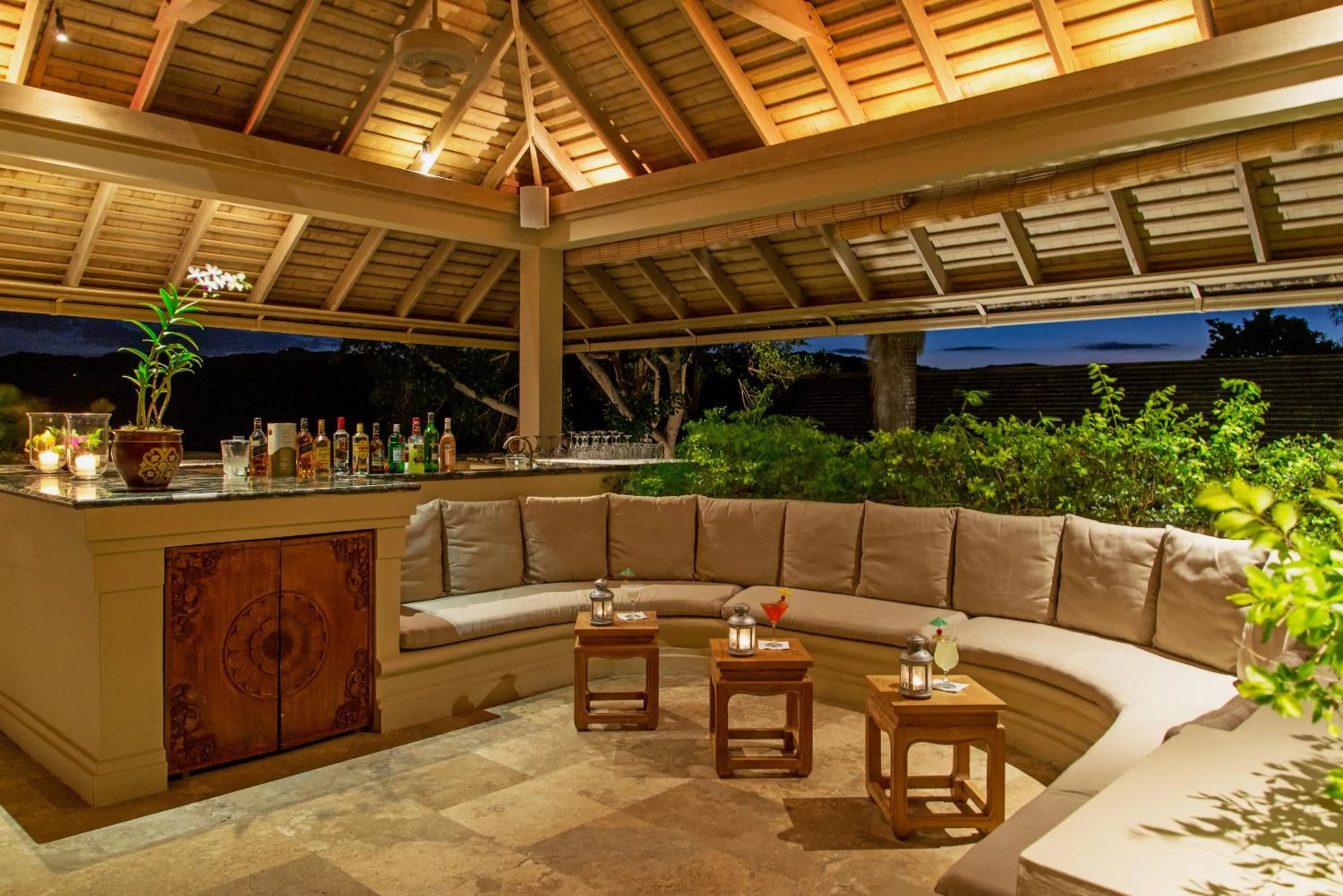 Lounge or bar in Silent Waters Villa