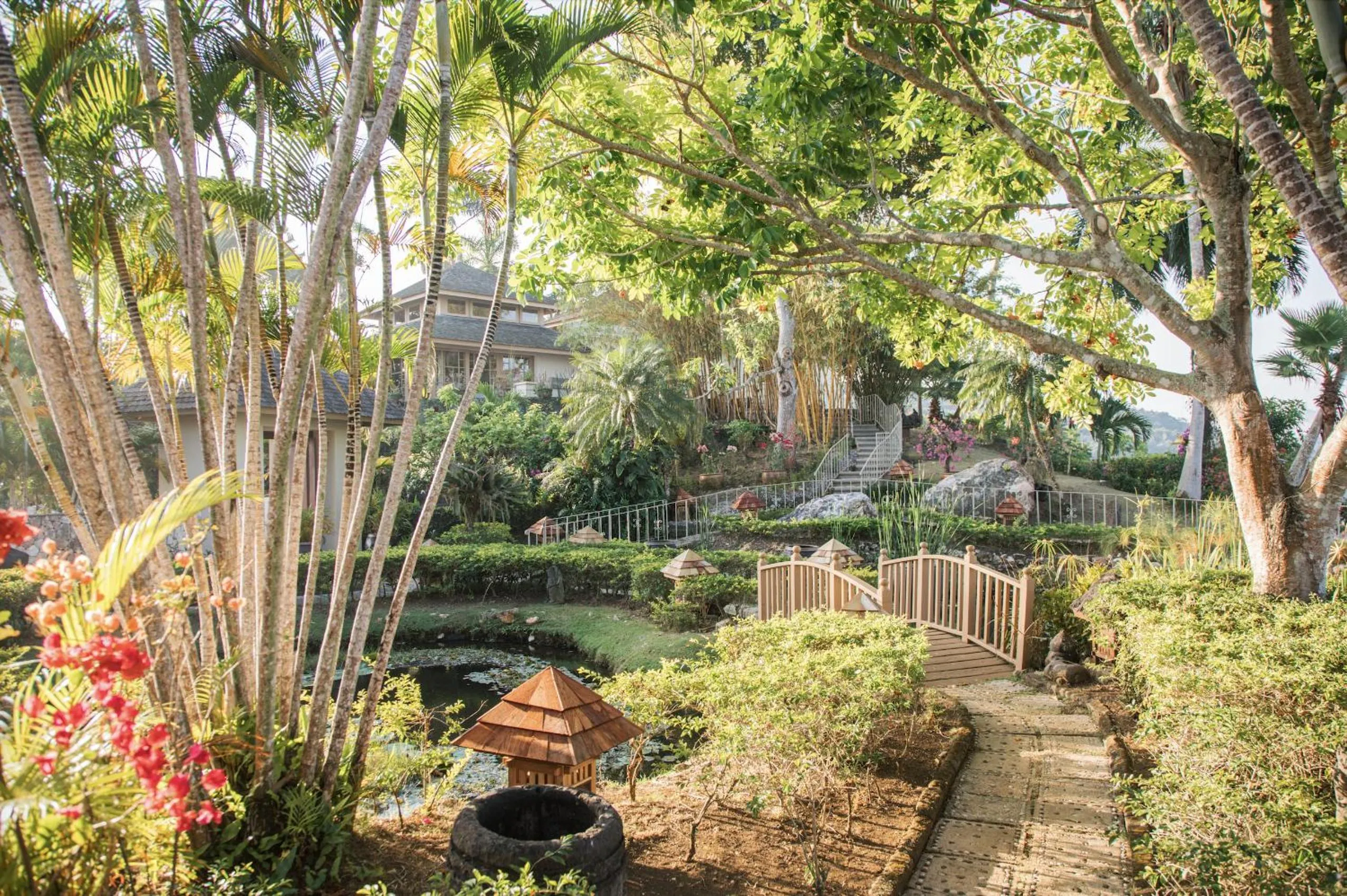 Garden in Silent Waters Villa