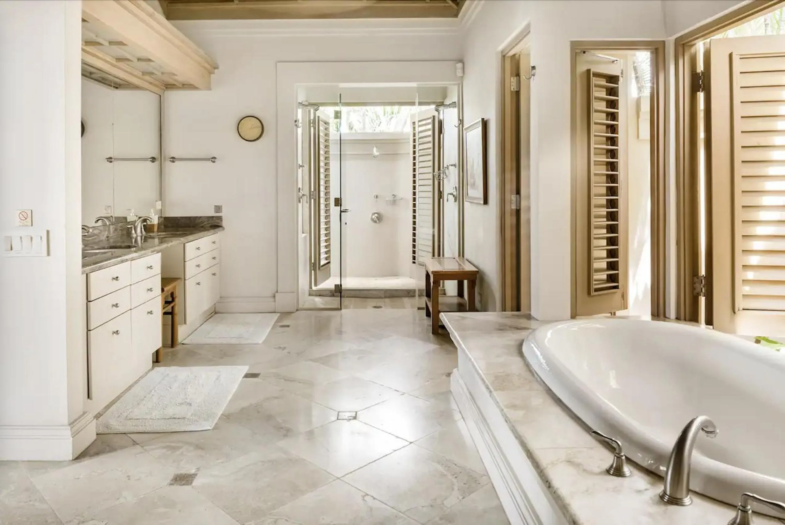 Bathroom in Silent Waters Villa