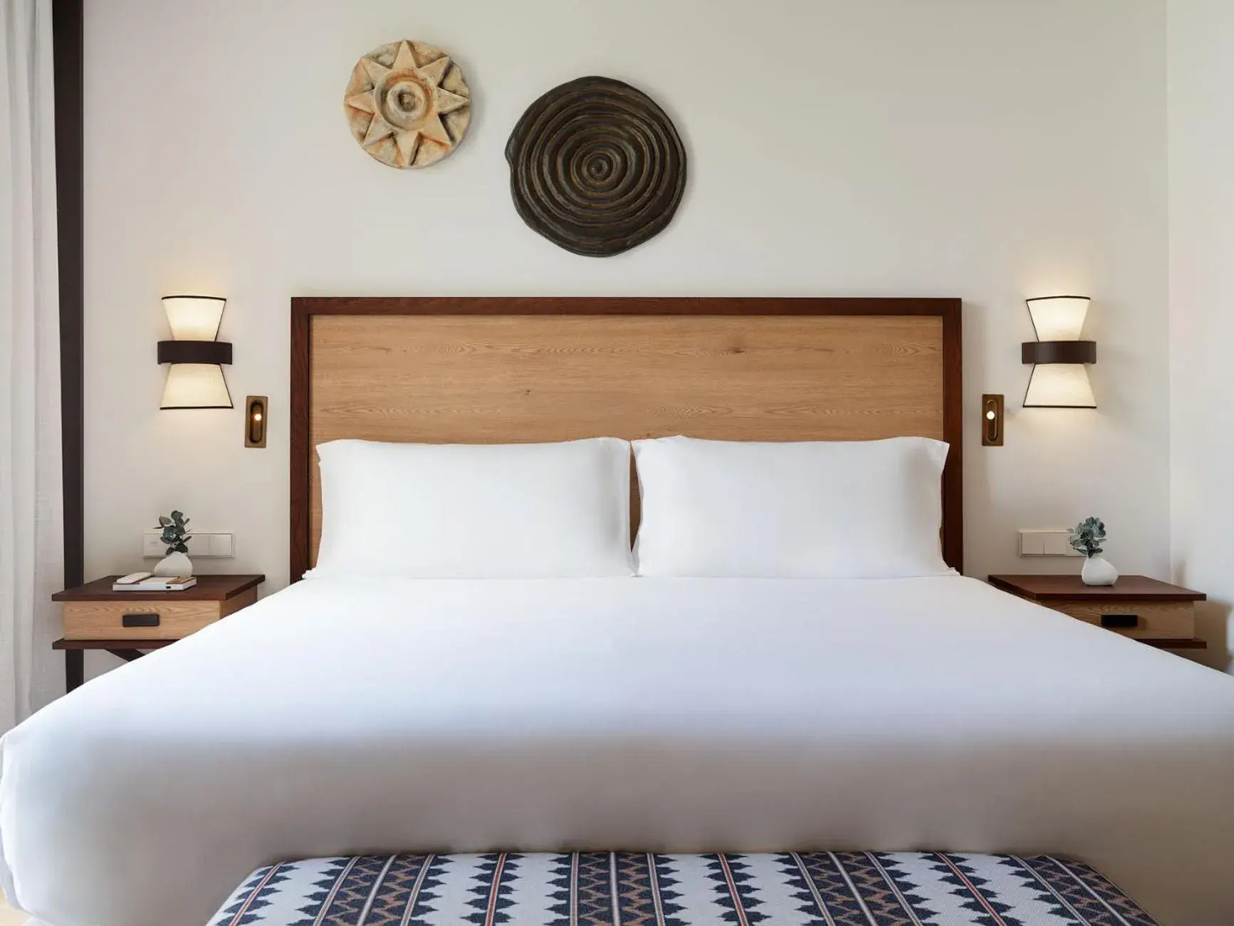 Deluxe Double Room Mountain View - single occupancy in Gran Hotel Taoro Deluxe Double Room Mountain View - single occupancy in Gran Hotel Taoro