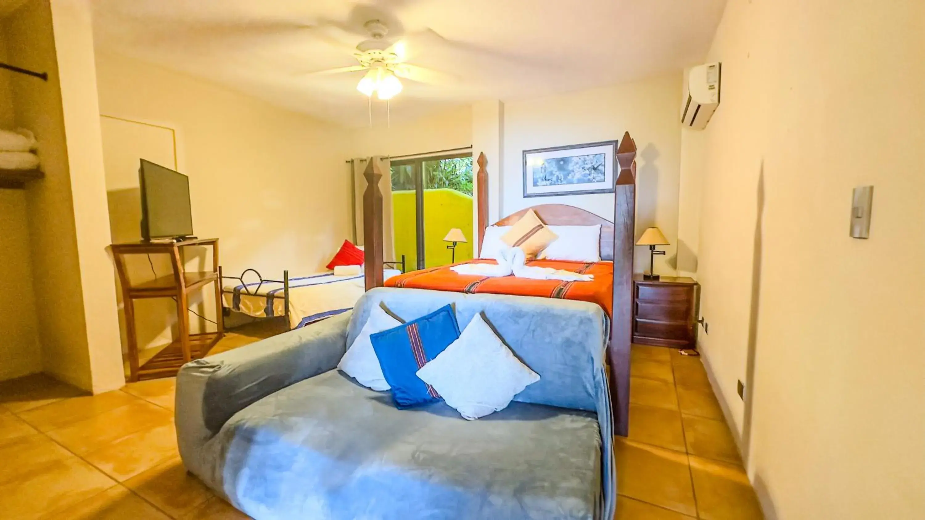 Bedroom, Bed in Mango Moon Villa Bedroom, Bed in Mango Moon Villa