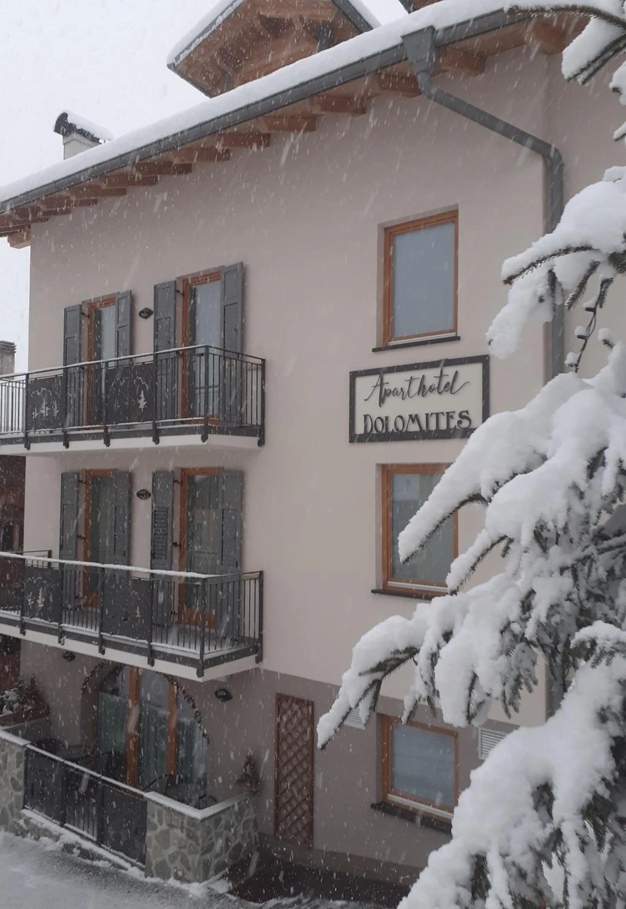 Aparthotel Dolomites Living&Relax