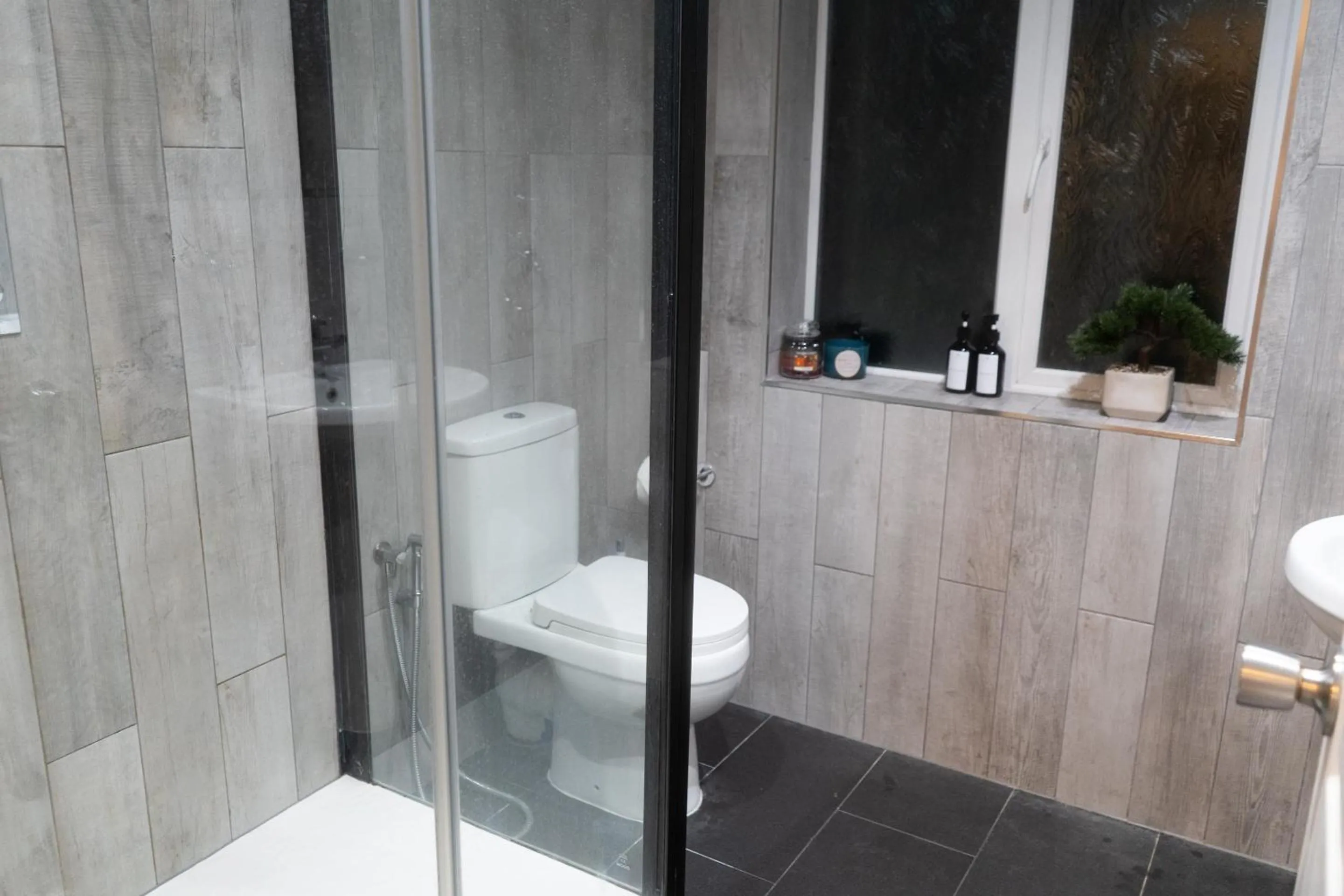 Bathroom in The Bungalow by TAS