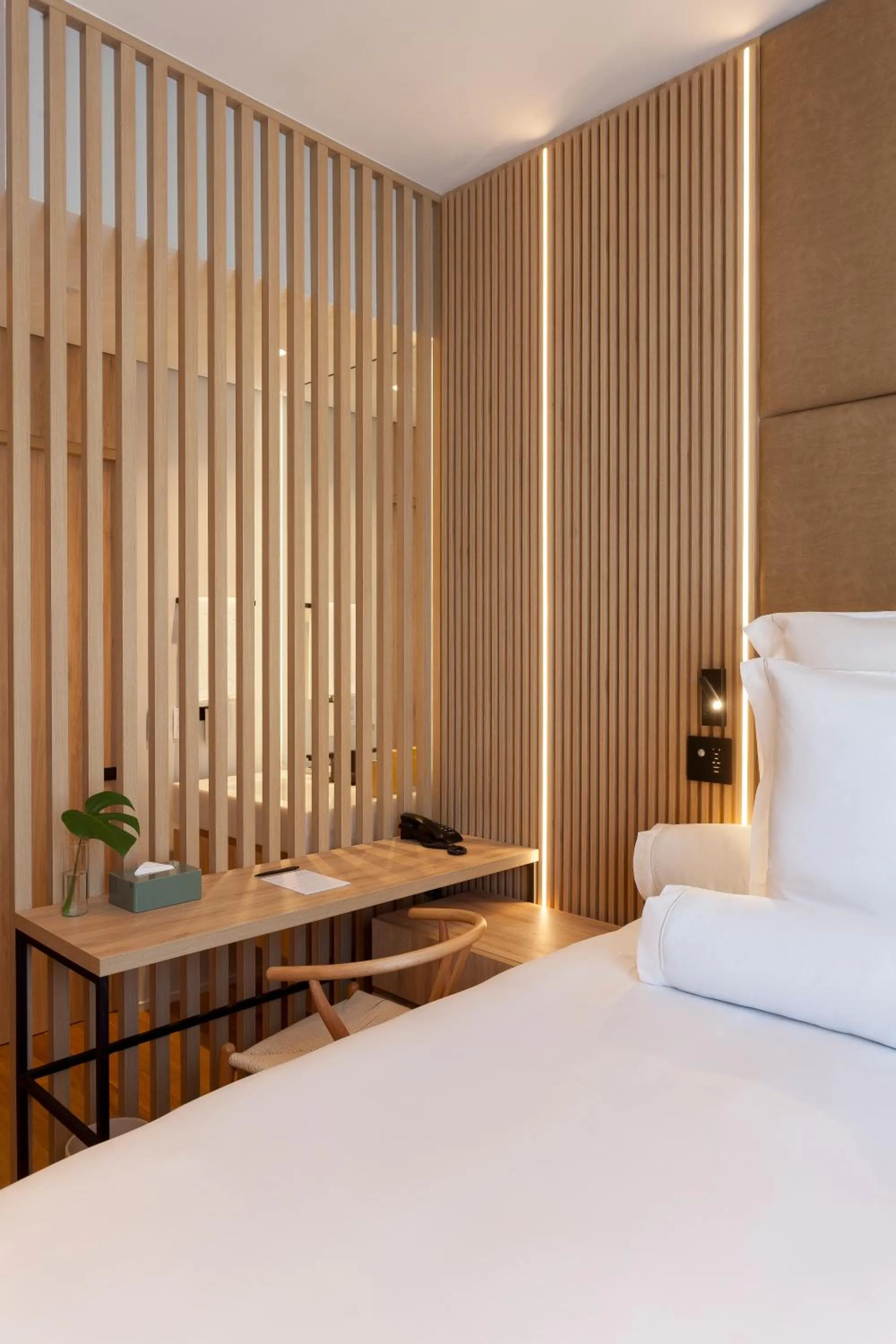 Other, Bed in v3rso Jardins