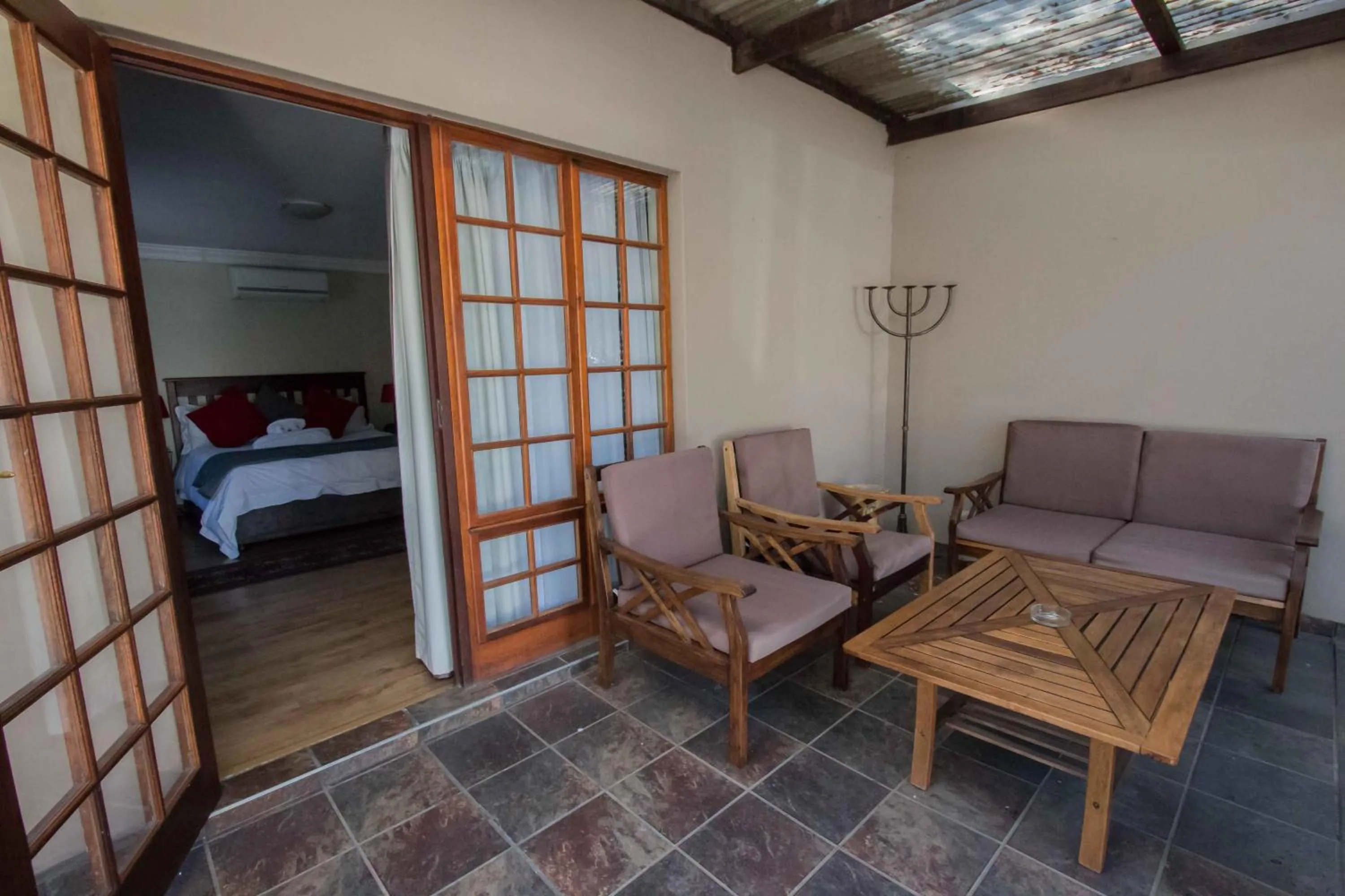 Patio, Bed in The Nightingale Guesthouse