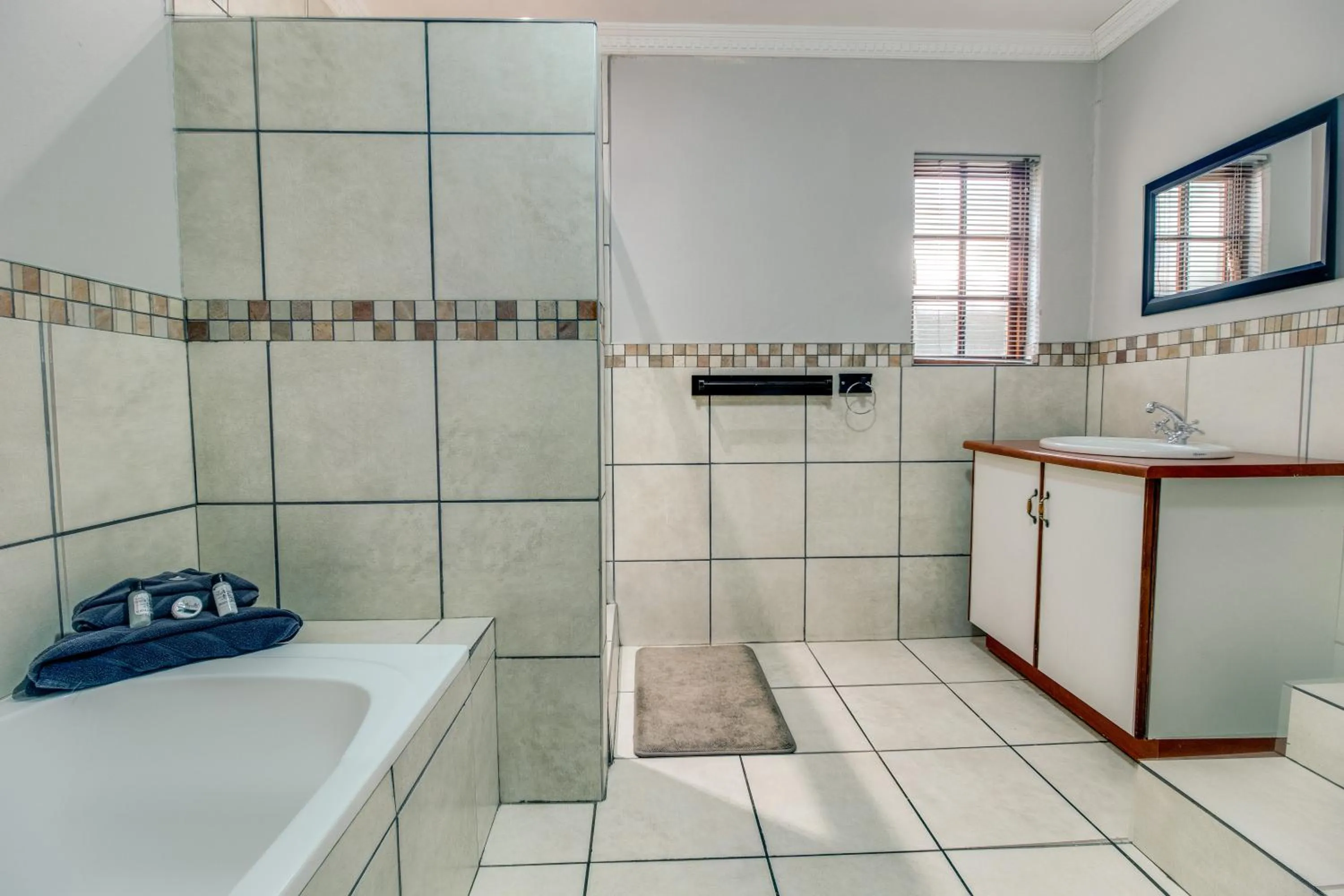 Bathroom in The Nightingale Guesthouse