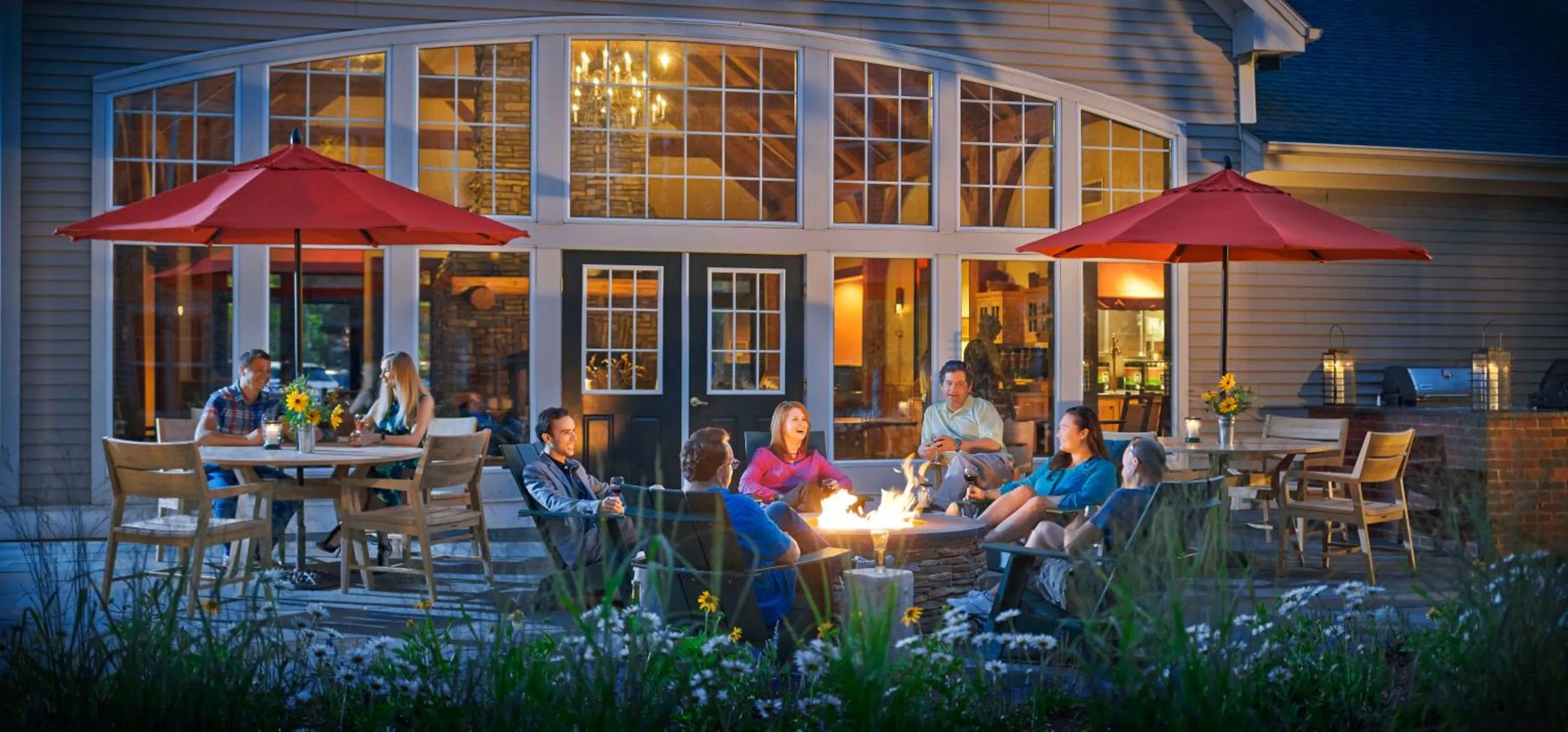 Patio in Green Mountain Suites Hotel