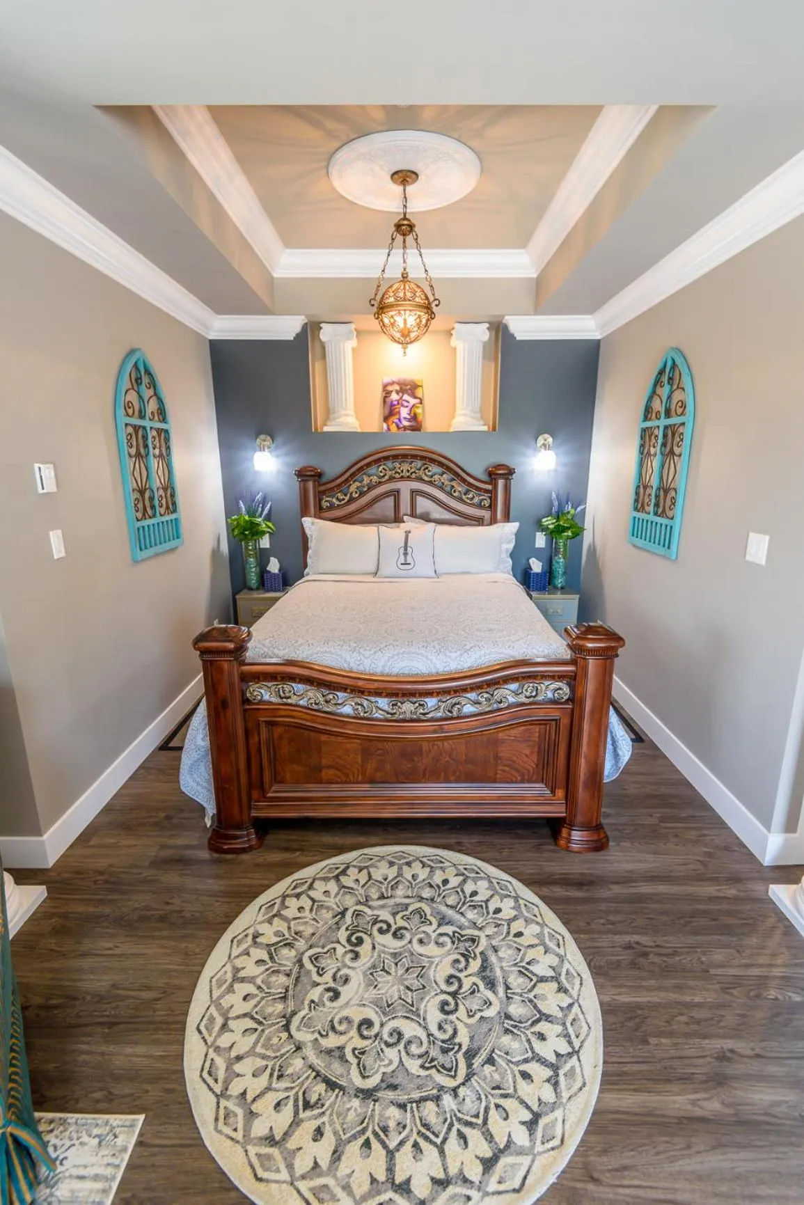 Bed in Brookside Inn Boutique Hotel