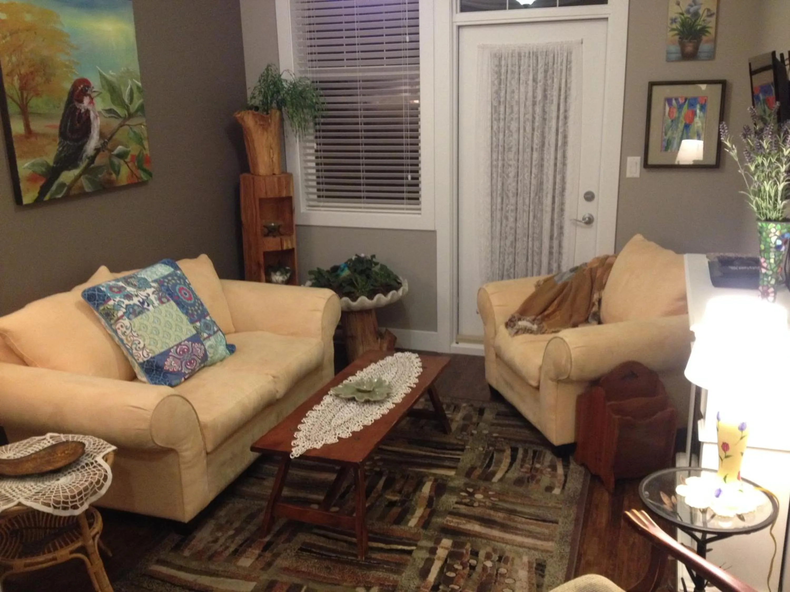 Living room in Brookside Inn Boutique Hotel