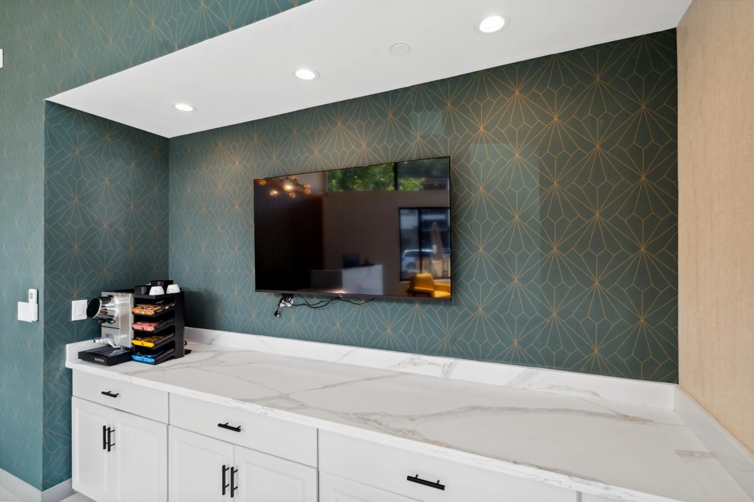 Lobby or reception in The Evergreen