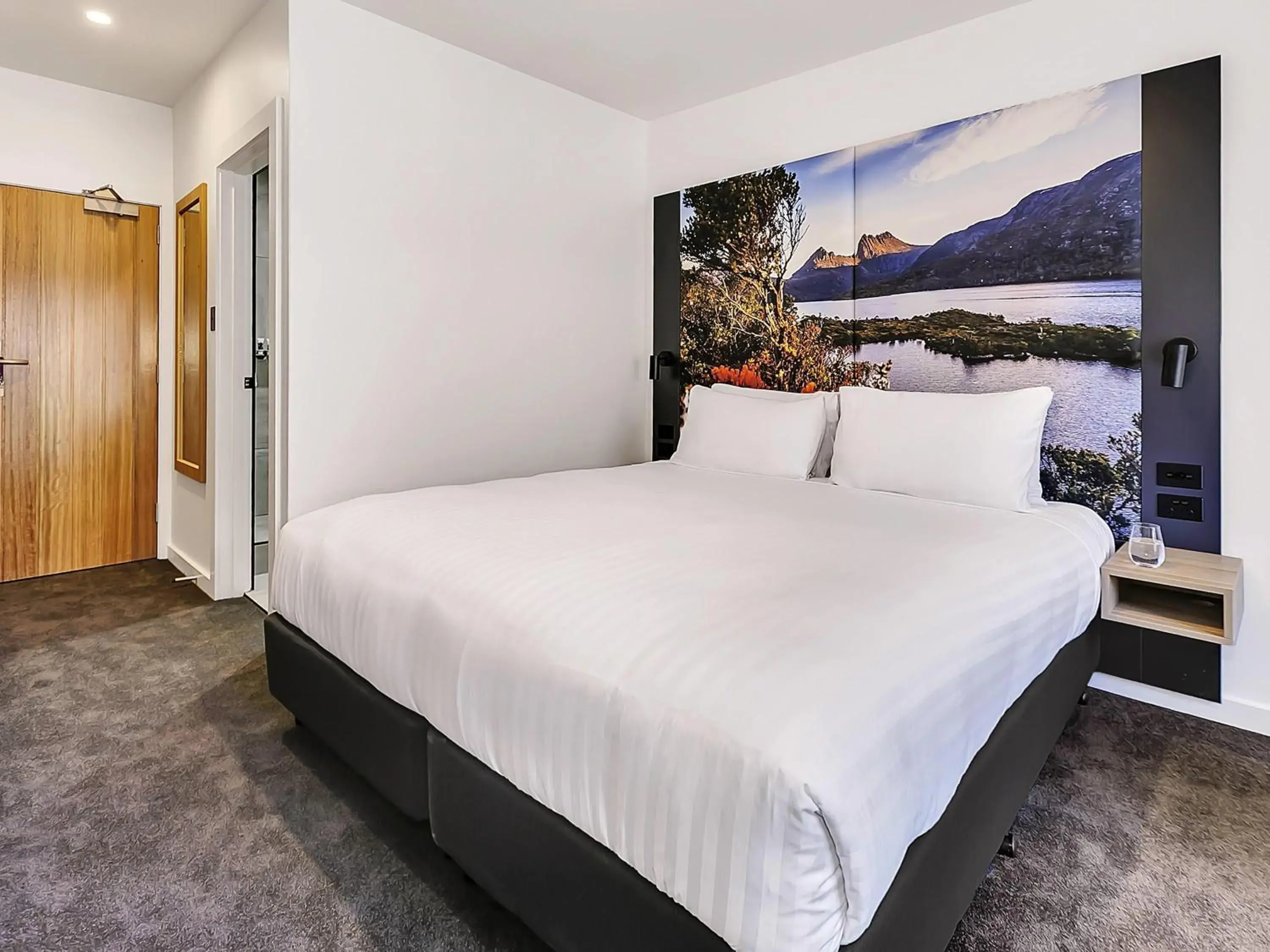 Bedroom, Bed in Mercure Launceston Bedroom, Bed in Mercure Launceston