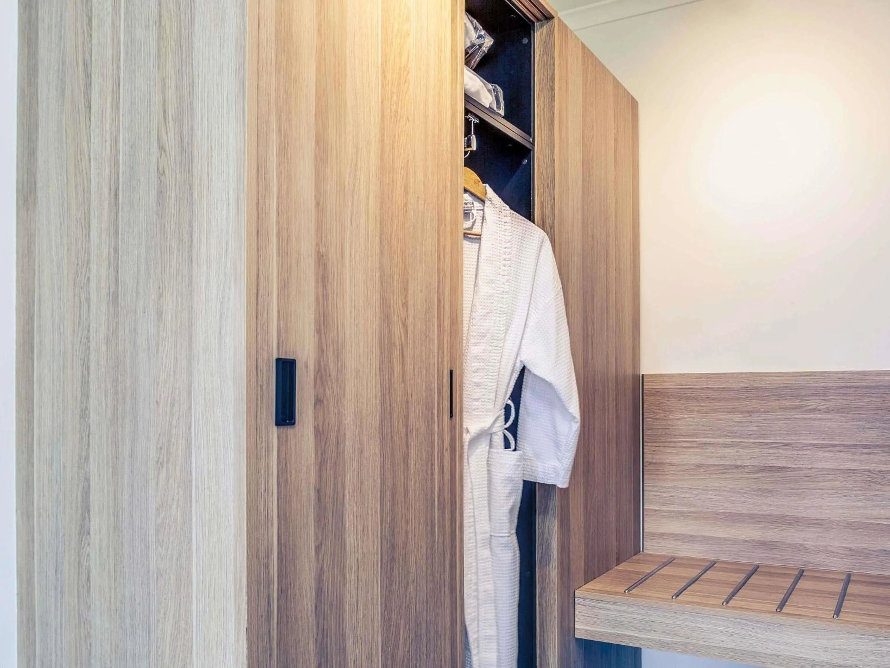 Bedroom in Mercure Launceston