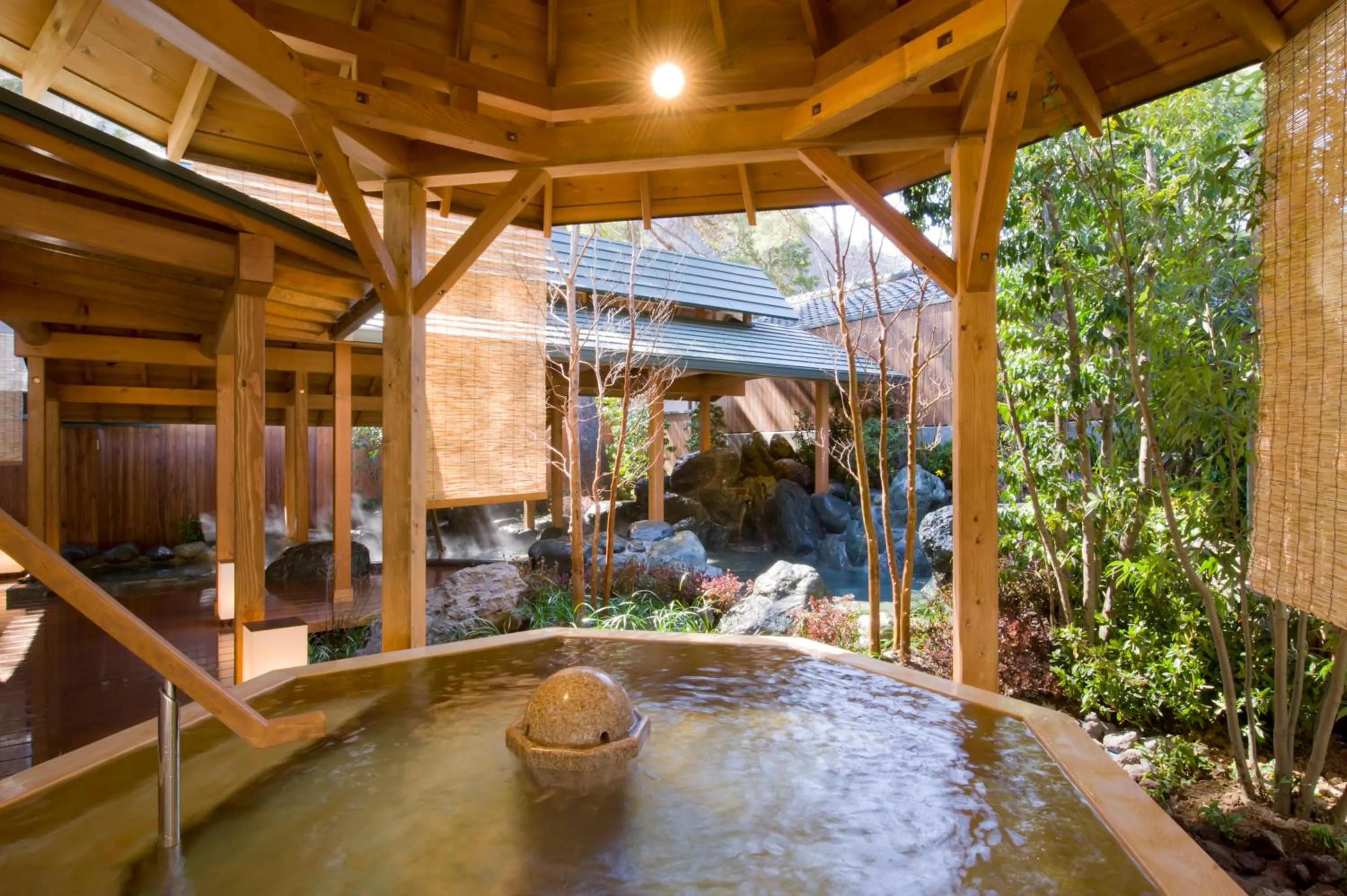 Shimobe Hotel