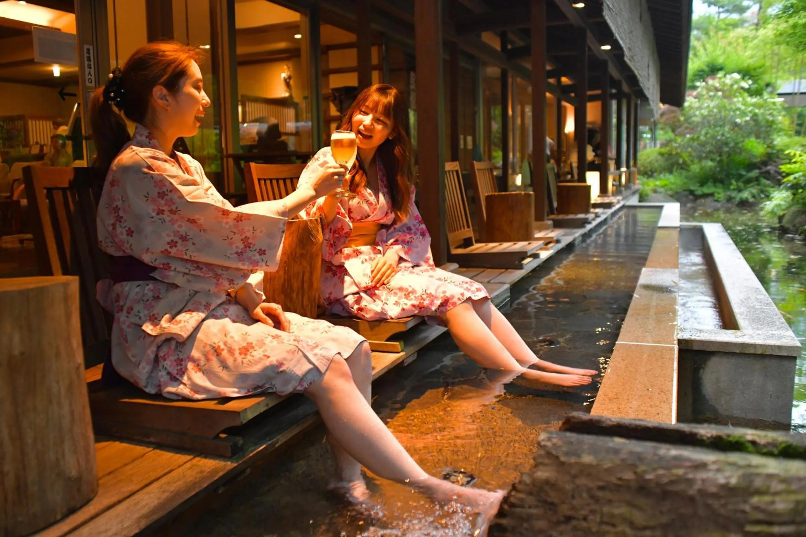 Shimobe Hotel