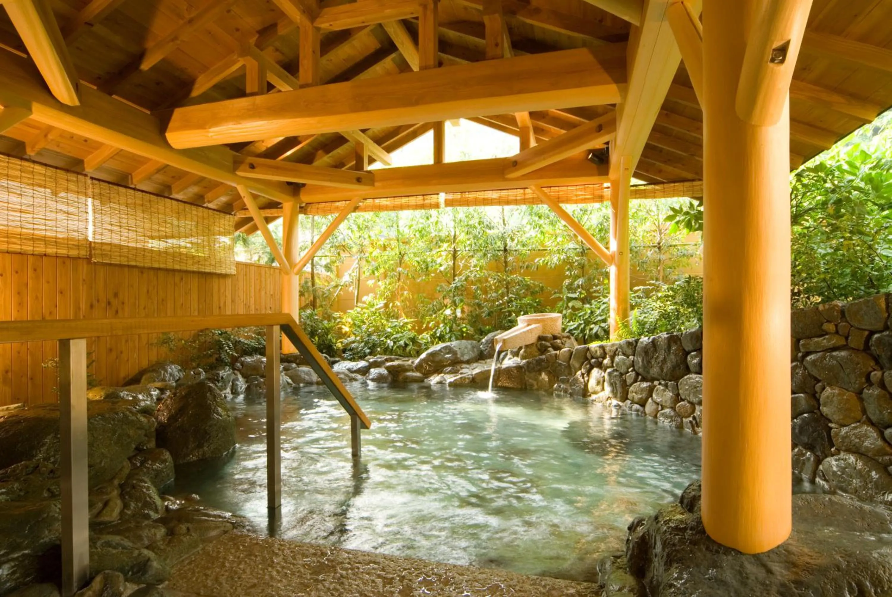 Shimobe Hotel