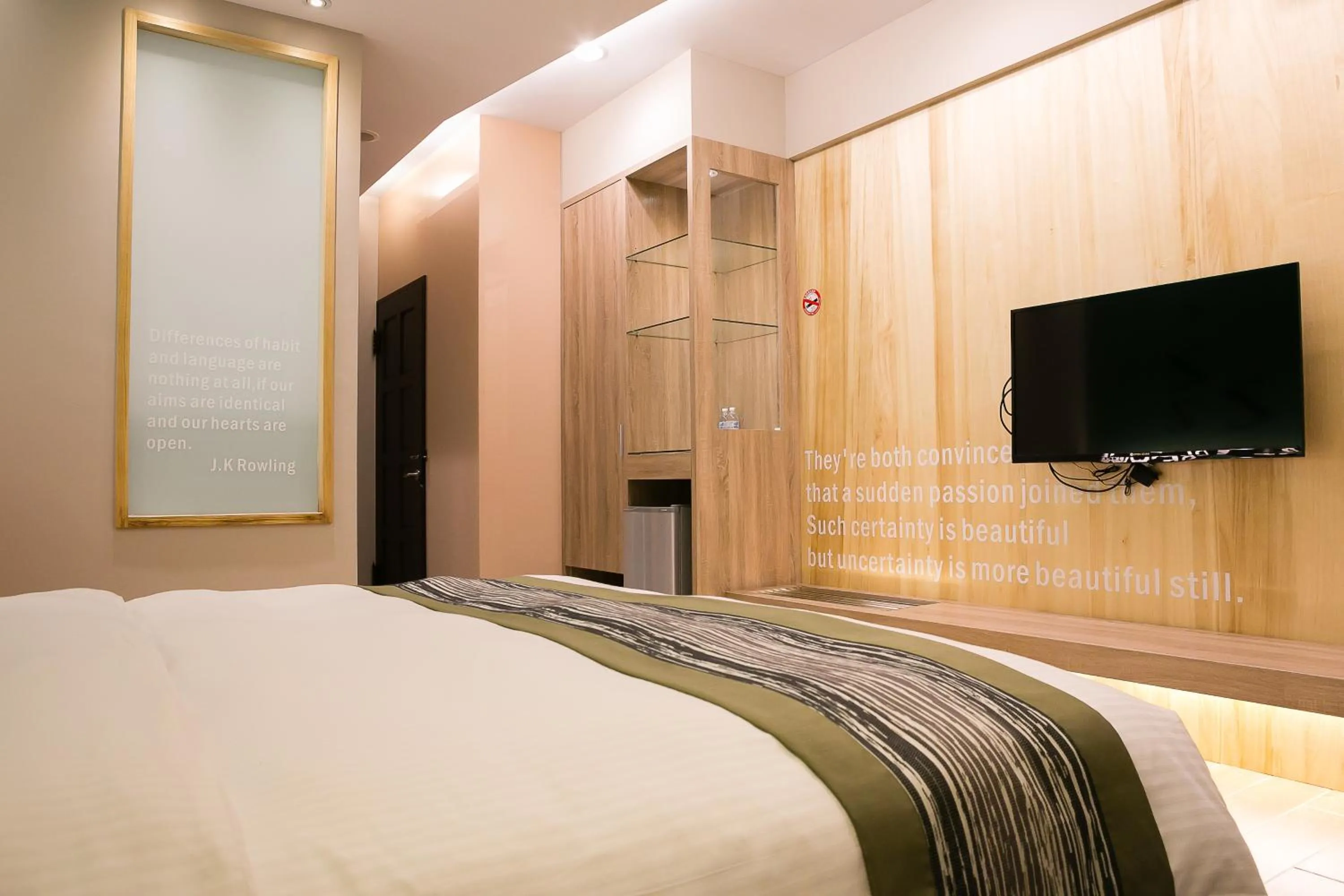 Bed in Bai Sha Tan Cottage