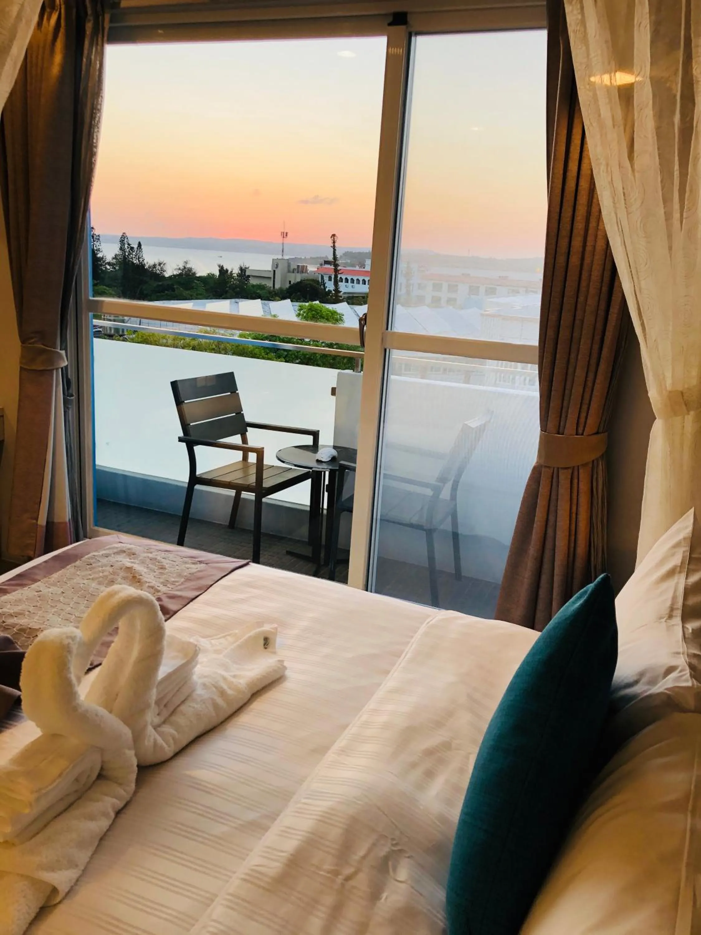 View (from property/room), Bed in Bai Sha Tan Cottage