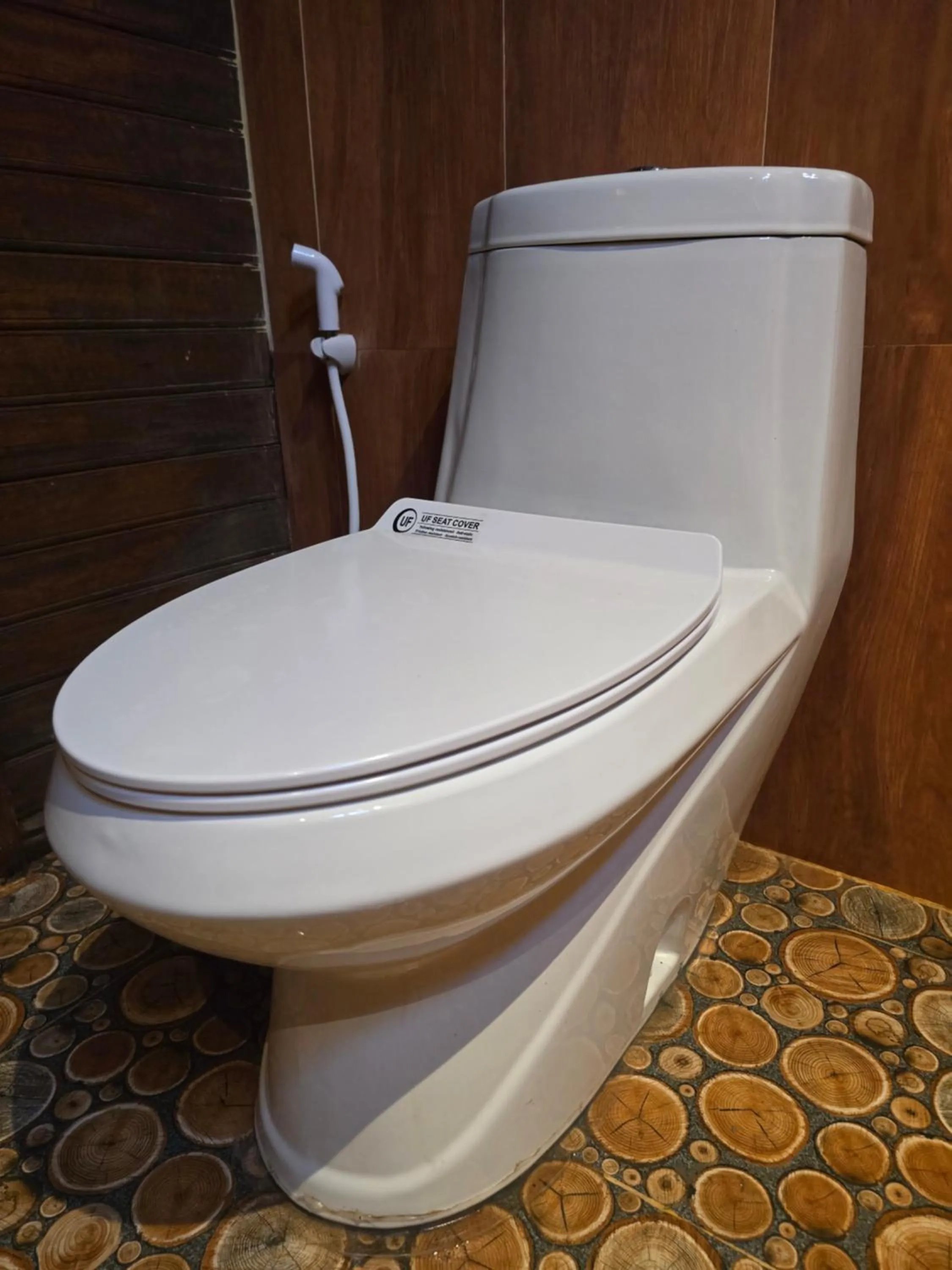 Toilet in Dudu Cottage Nusa Penida