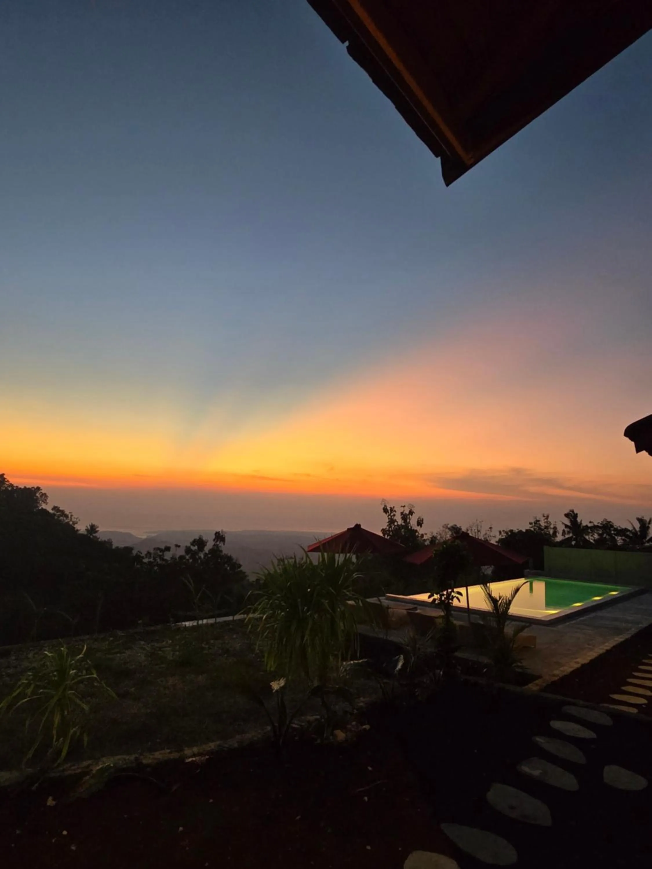 Sunset in Dudu Cottage Nusa Penida