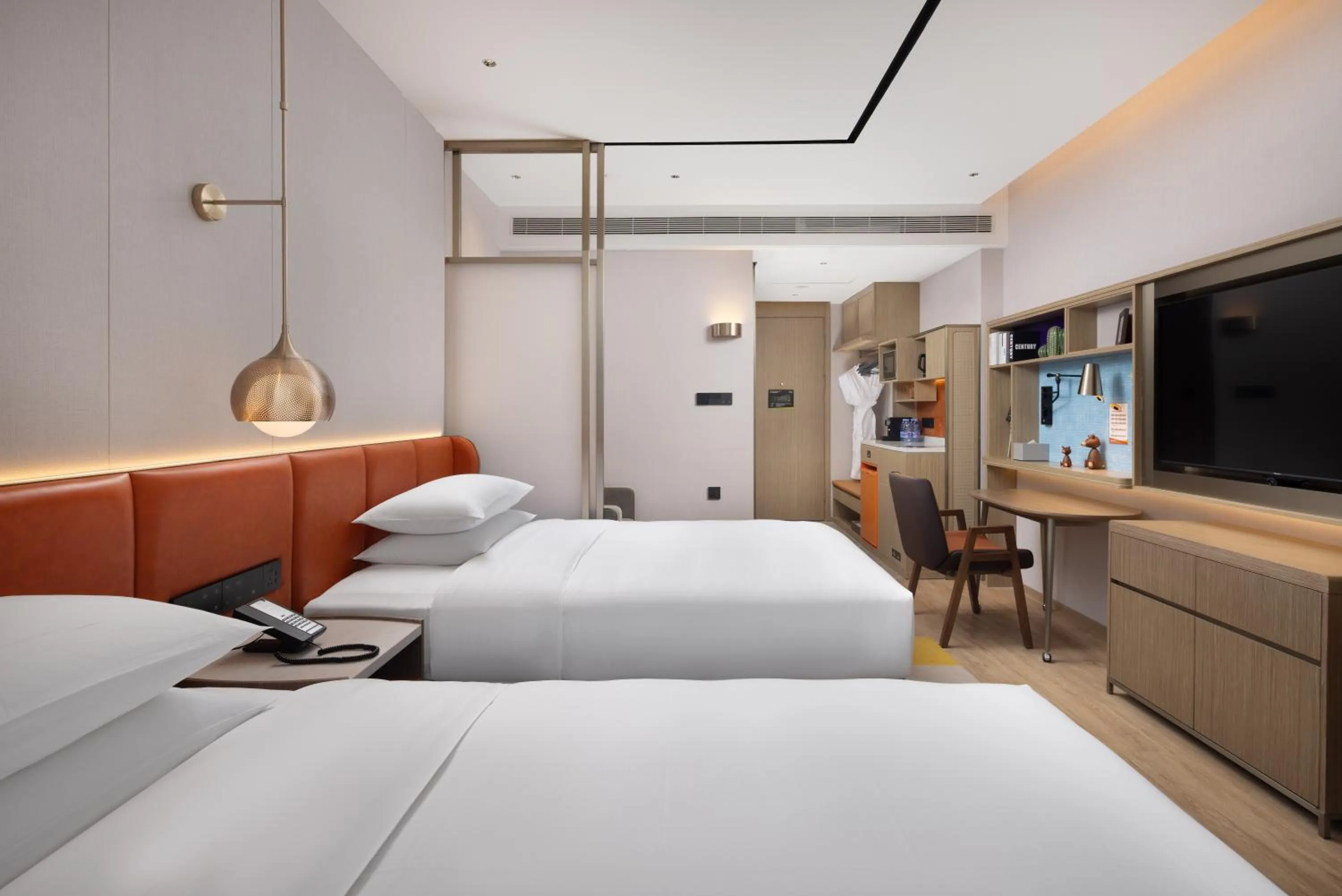 Photo of the whole room in Home2 Suite by Meishan Dongpo