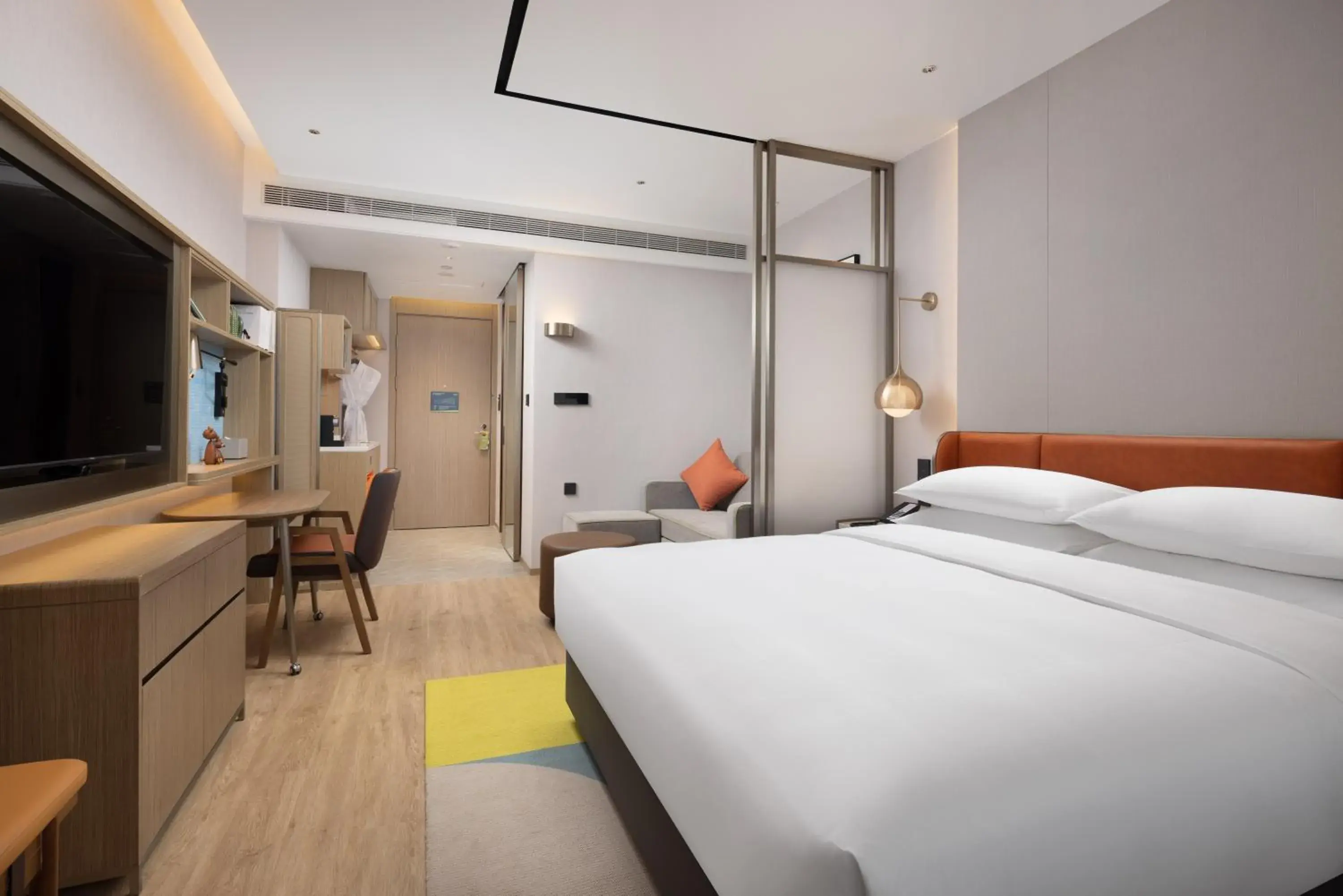 Photo of the whole room in Home2 Suite by Meishan Dongpo Photo of the whole room in Home2 Suite by Meishan Dongpo