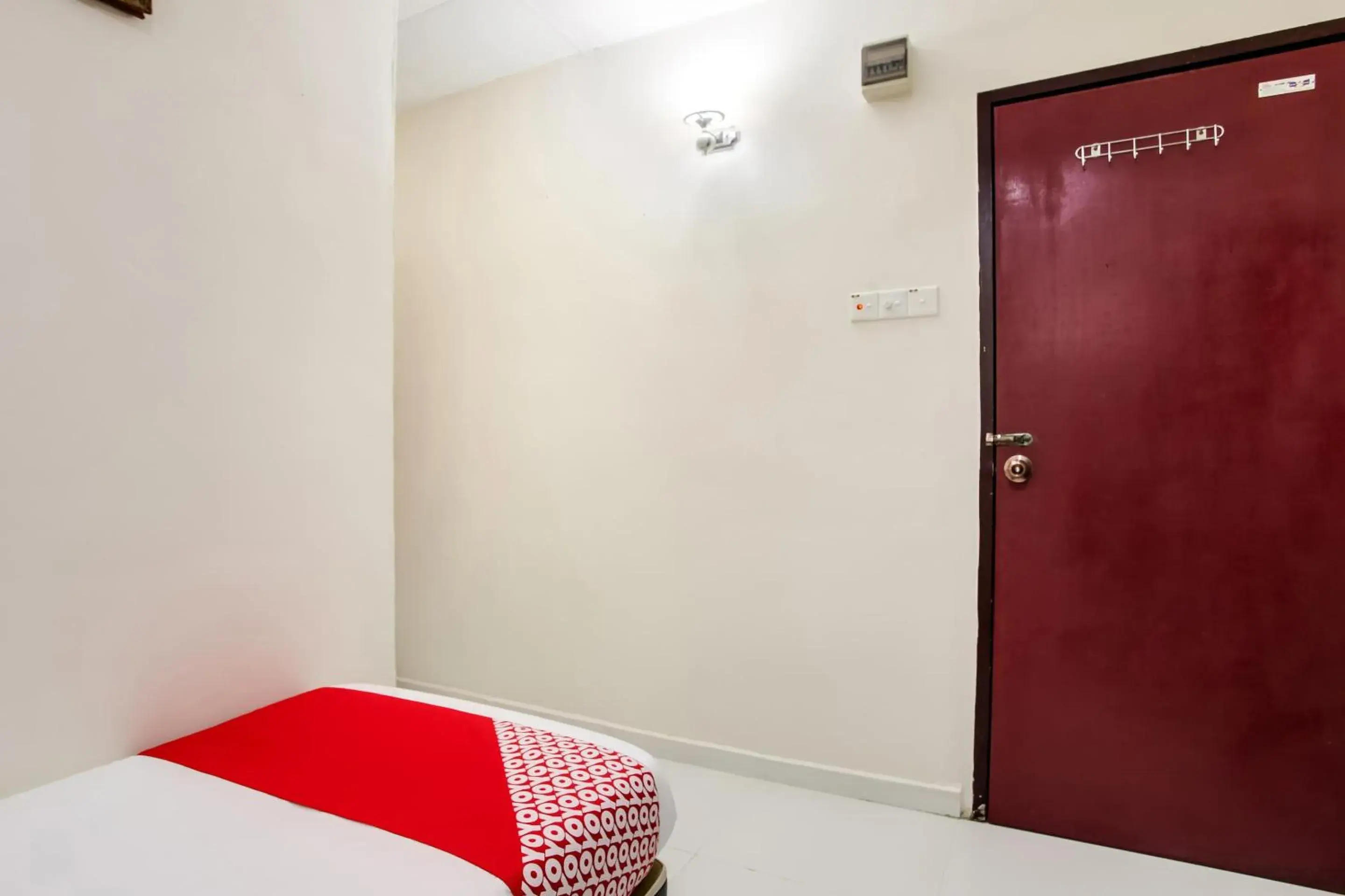 Bedroom, Bed in Super OYO 89427 Kavanas Hotel Taiping Bedroom, Bed in Super OYO 89427 Kavanas Hotel Taiping