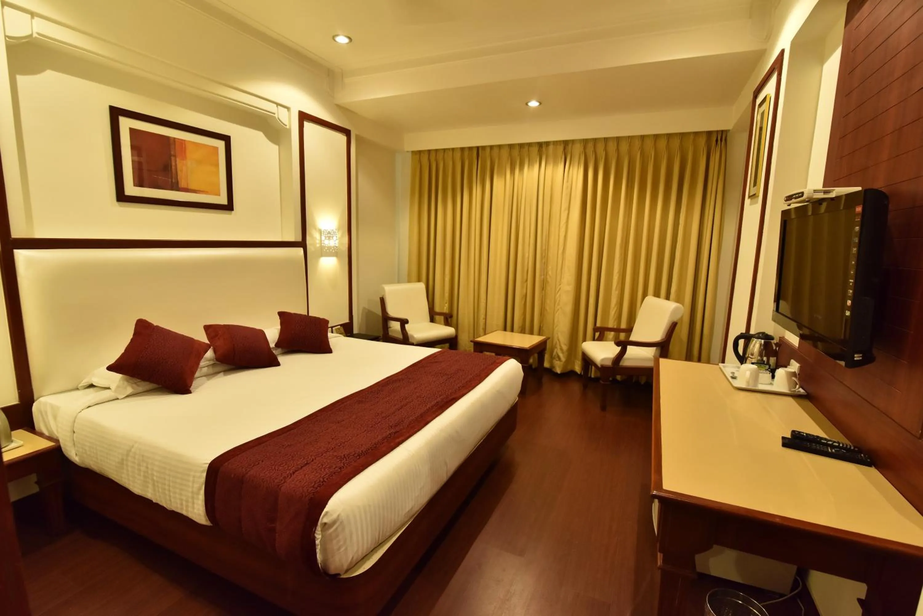 Photo of the whole room, Bed in Hotel Niky International