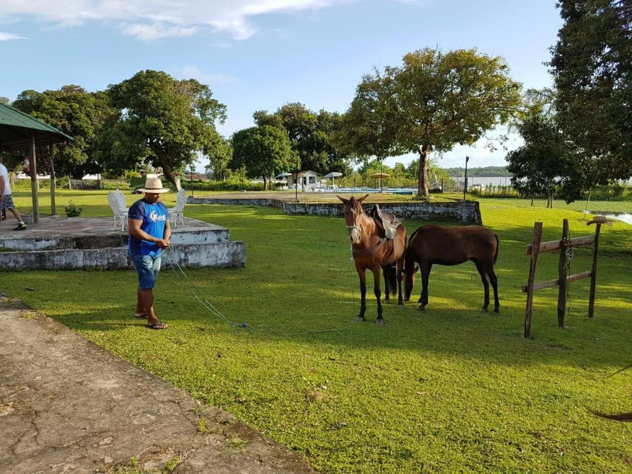 Horse-riding in Pousada Marajoara- Hotel Fazenda-Turismo de Aventura