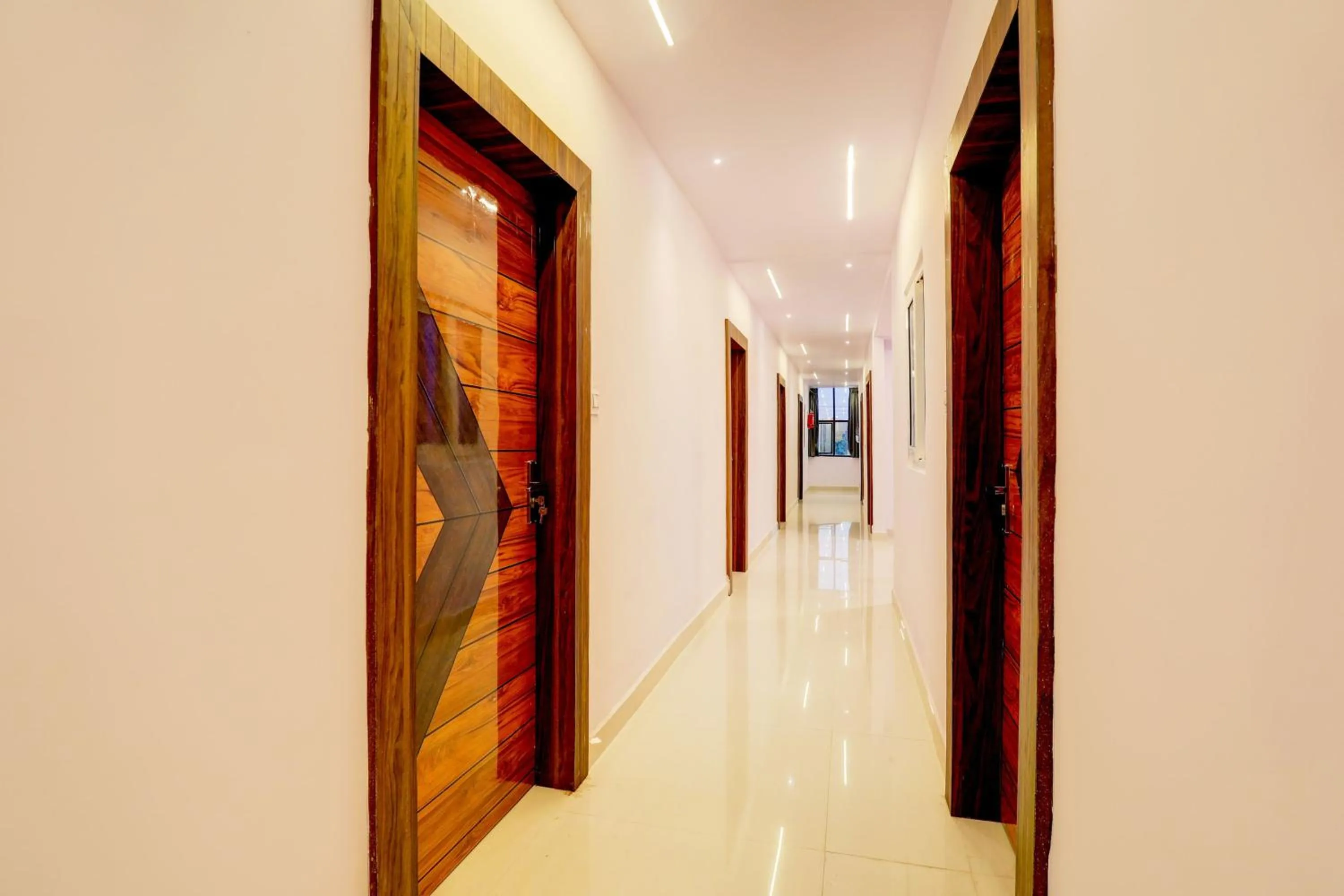 Lobby or reception in Hotel O Savoy Grand