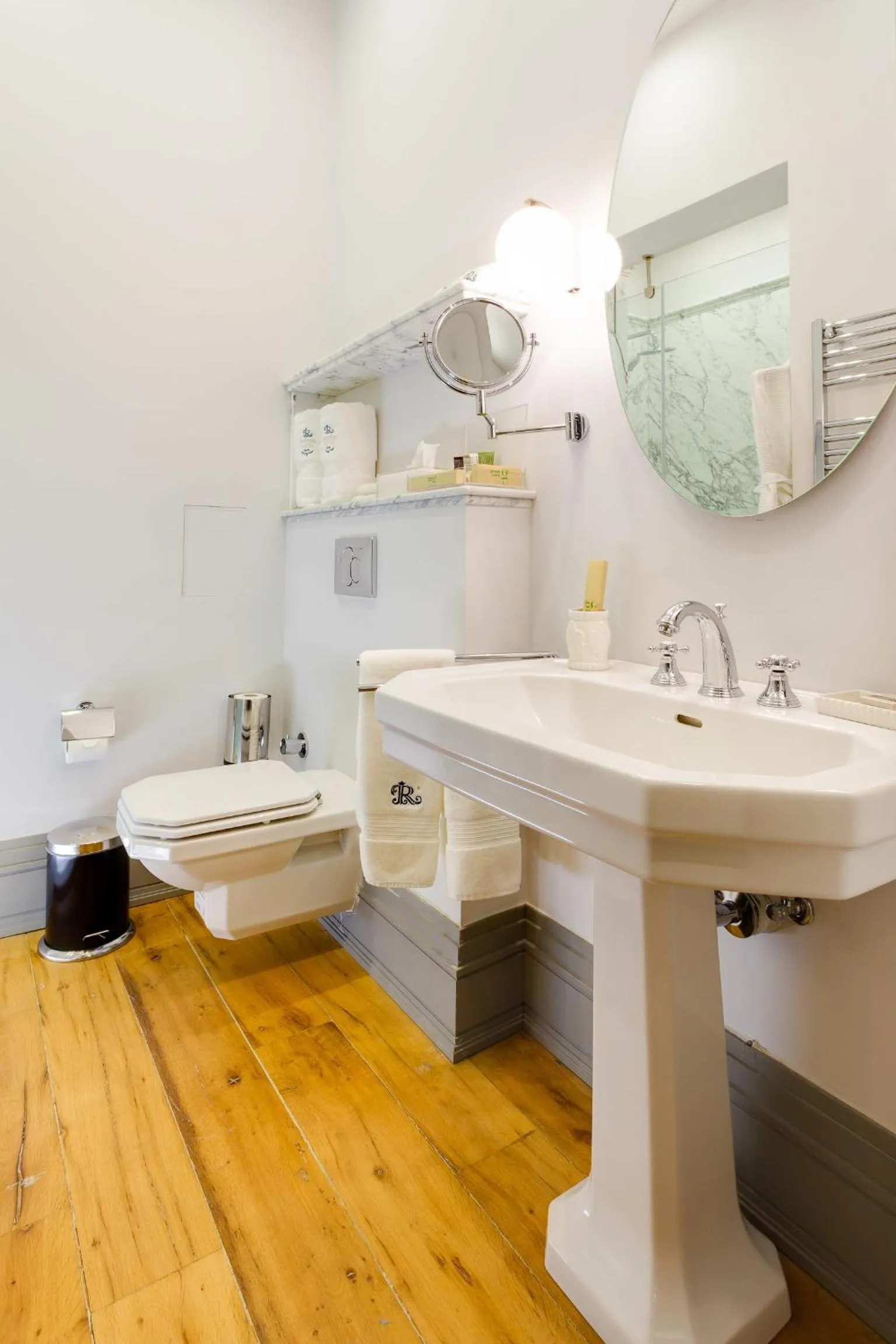 Toilet in Ravouna 1906 Bosphorus Istanbul