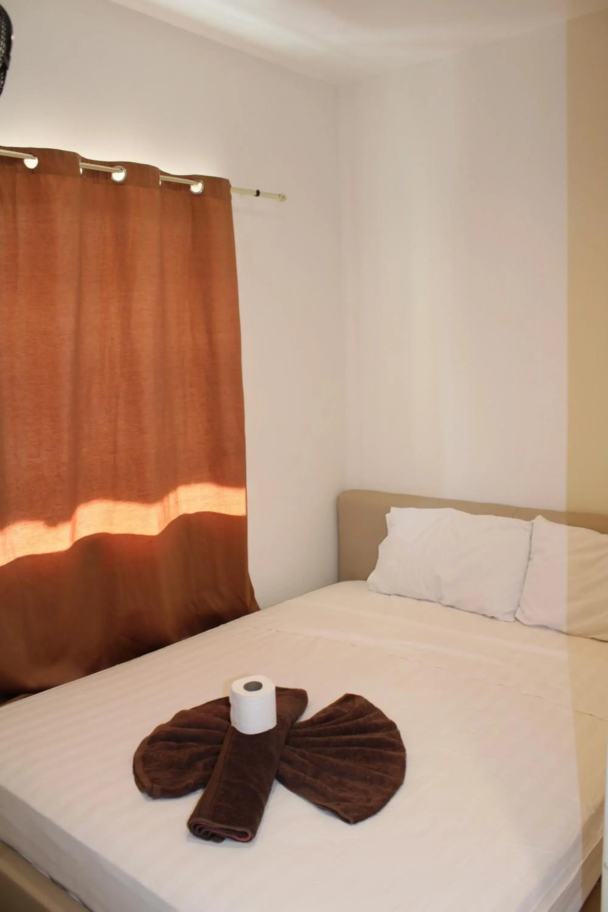 Small Double Room in Casa Juliana Boutique Hotel El Nido - Newly Renovated Small Double Room in Casa Juliana Boutique Hotel El Nido - Newly Renovated