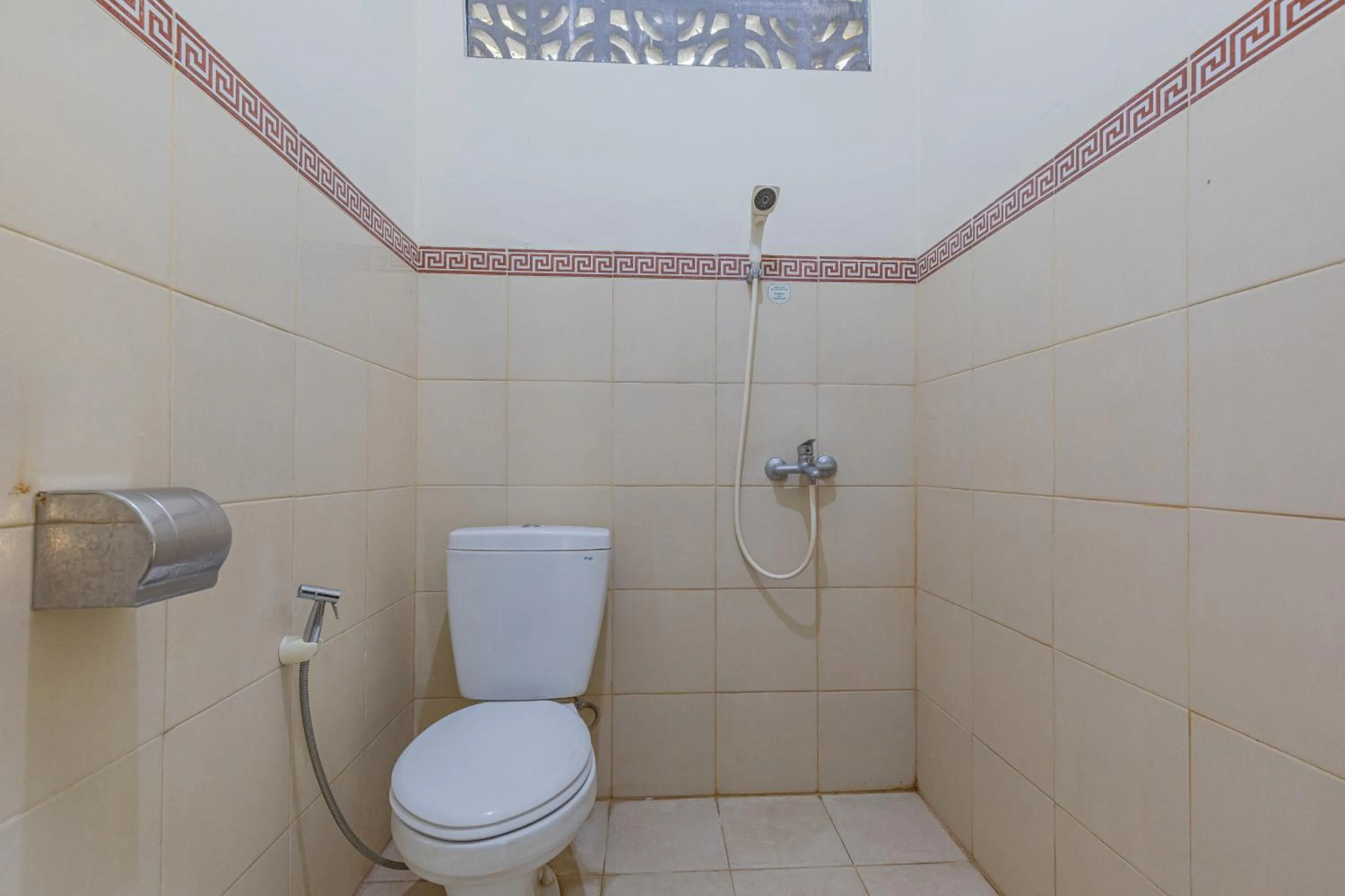 Bathroom in Pondok Gajah Hotel