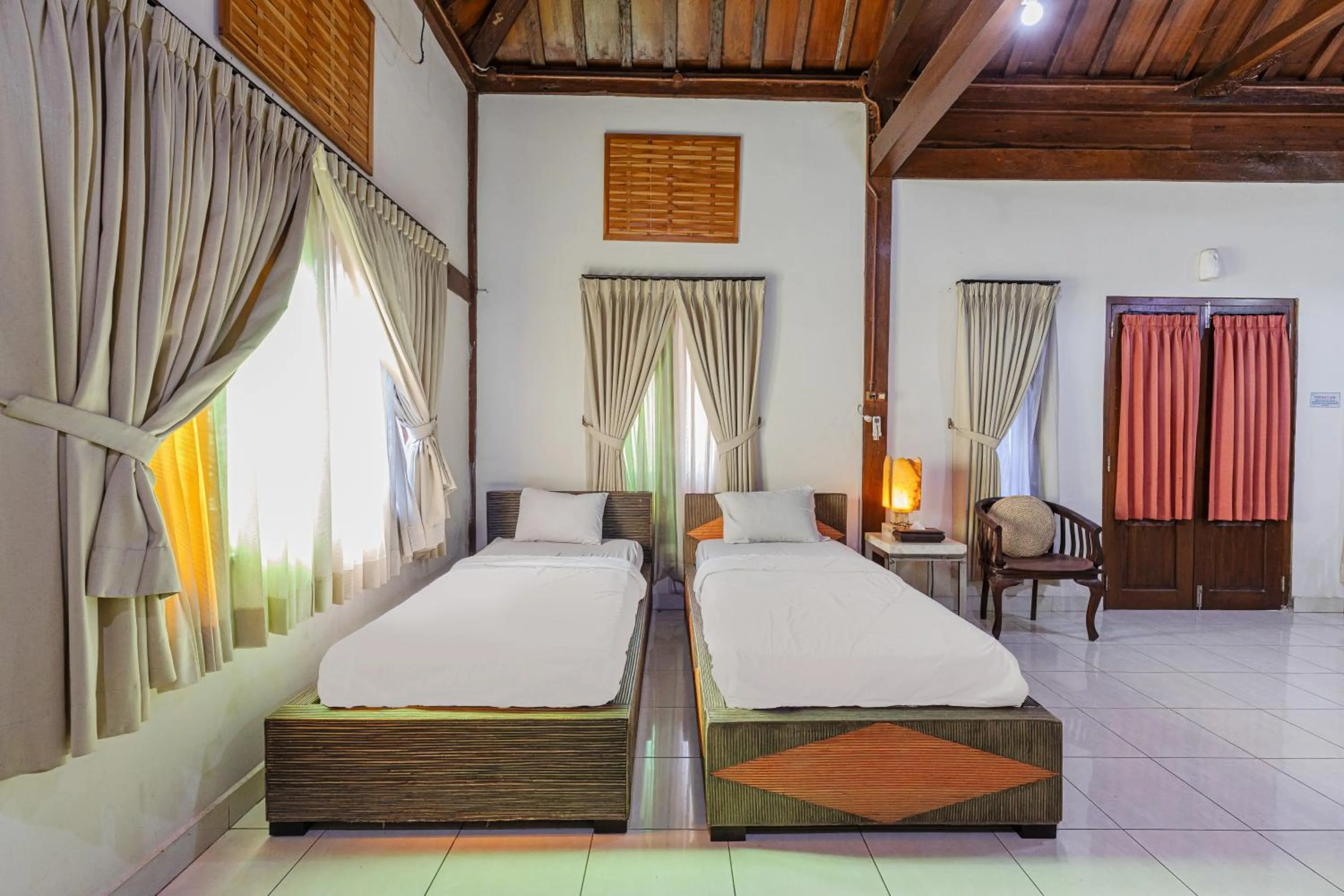 Bed in Pondok Gajah Hotel