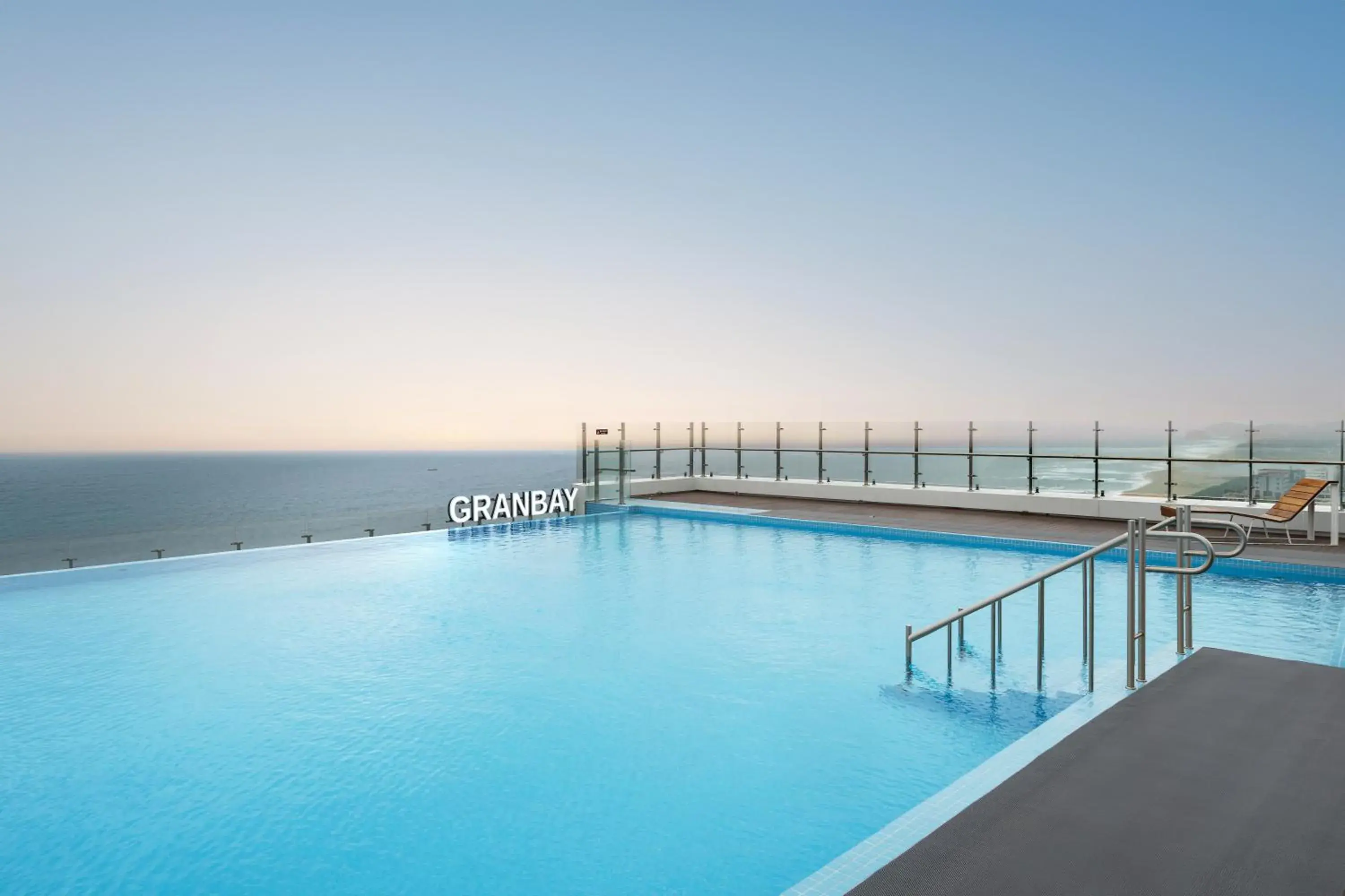 Swimming pool in Urbanstay Naksan Beach Swimming pool in Urbanstay Naksan Beach