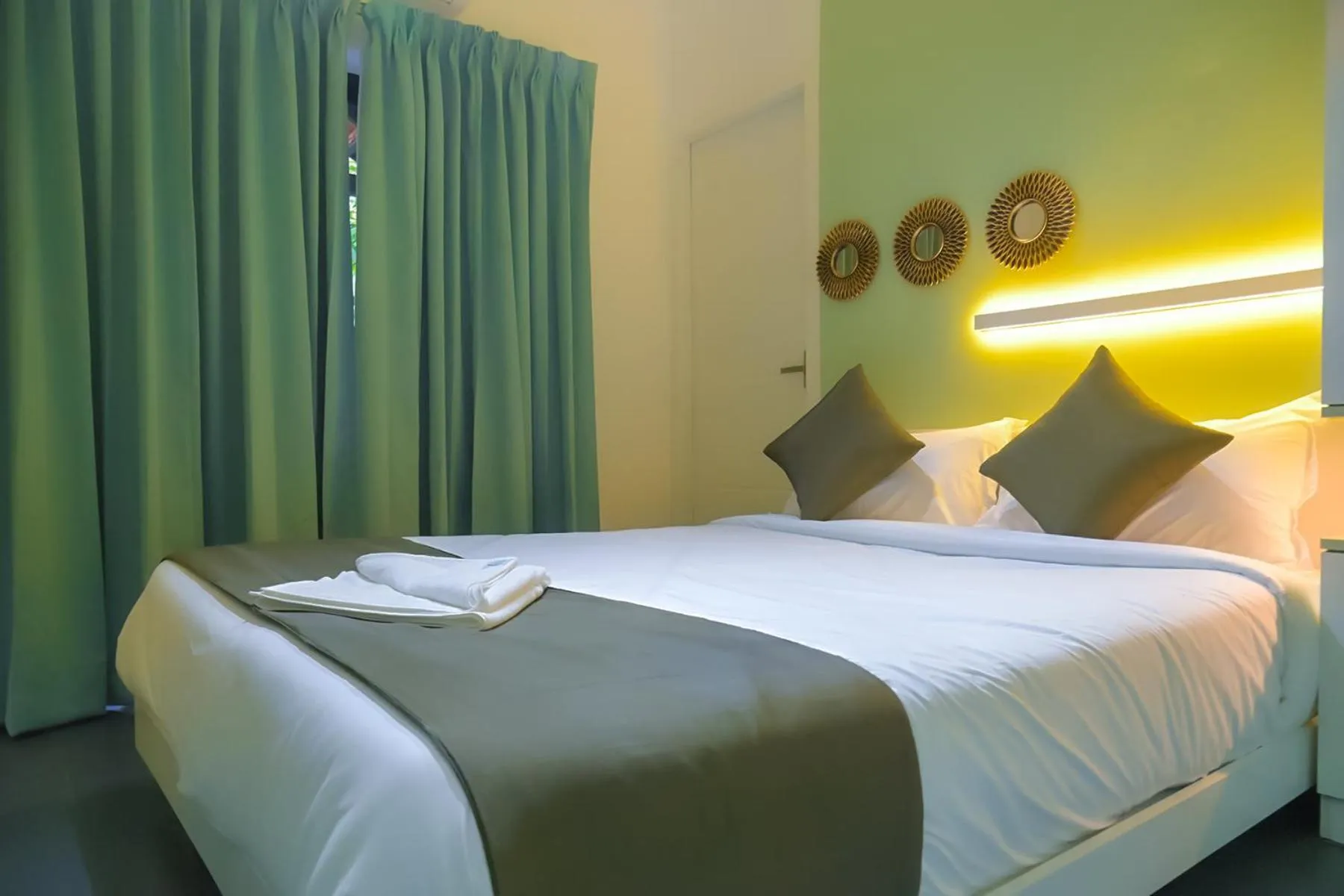 Photo of the whole room, Bed in Bay View Suites, Vythiri, Wayanad